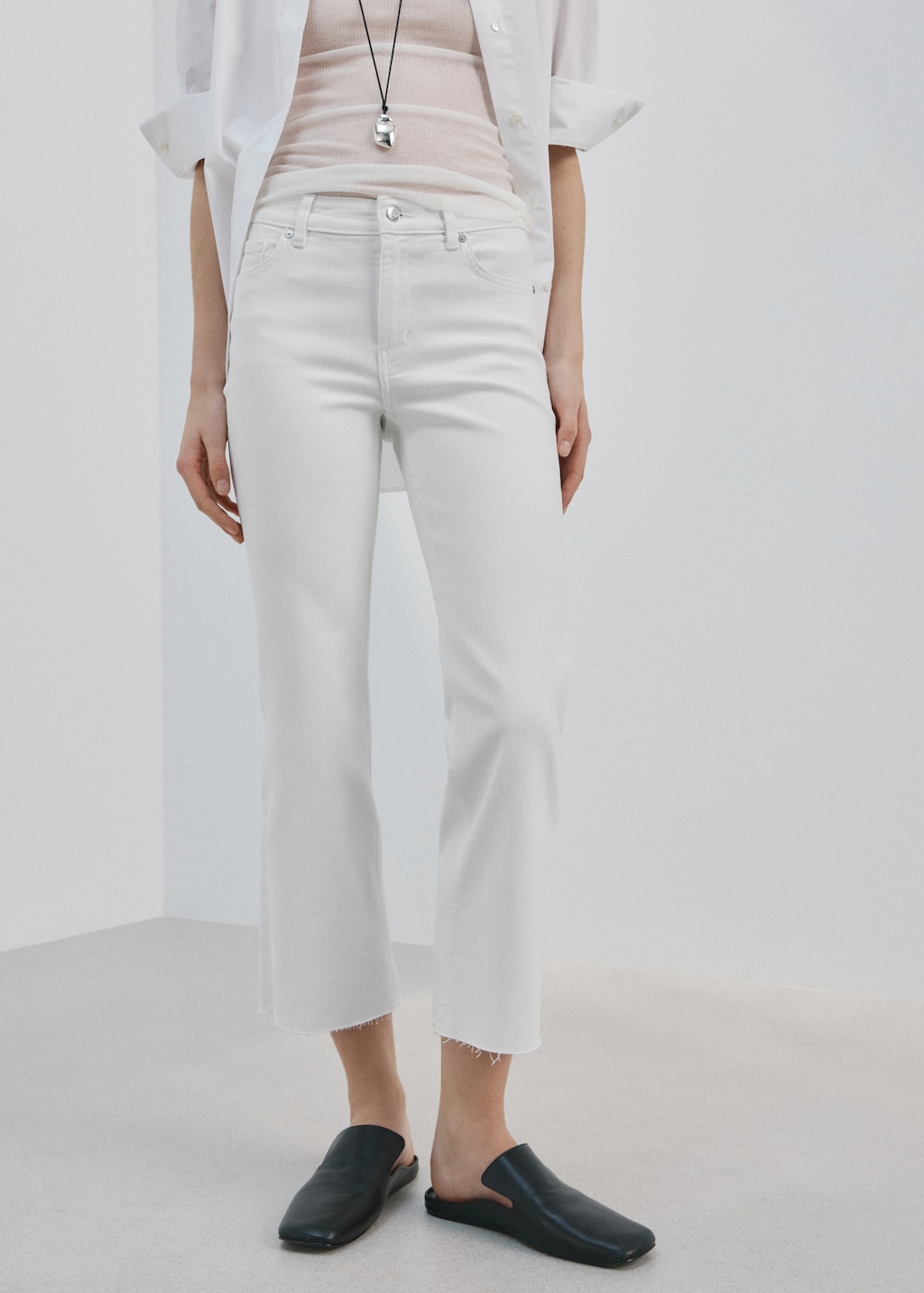 Sienna flared cropped jeans