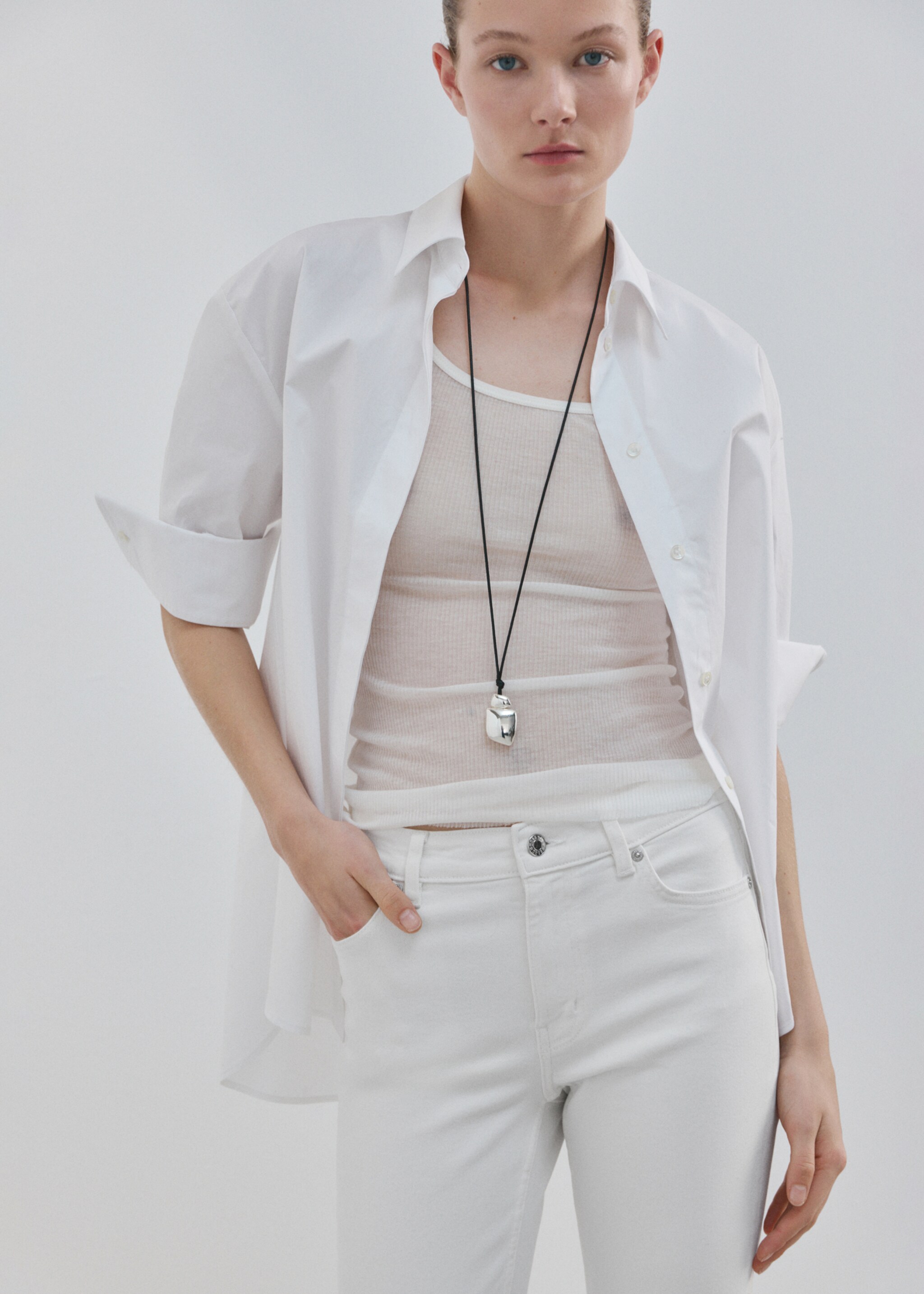 Jean Sienna flare crop - Détail de l'article 1, Blanc. Ref: 27085813-00.