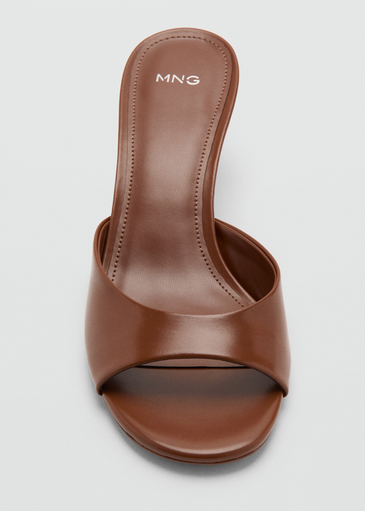 Pointed heel sandals - Details of the article 2