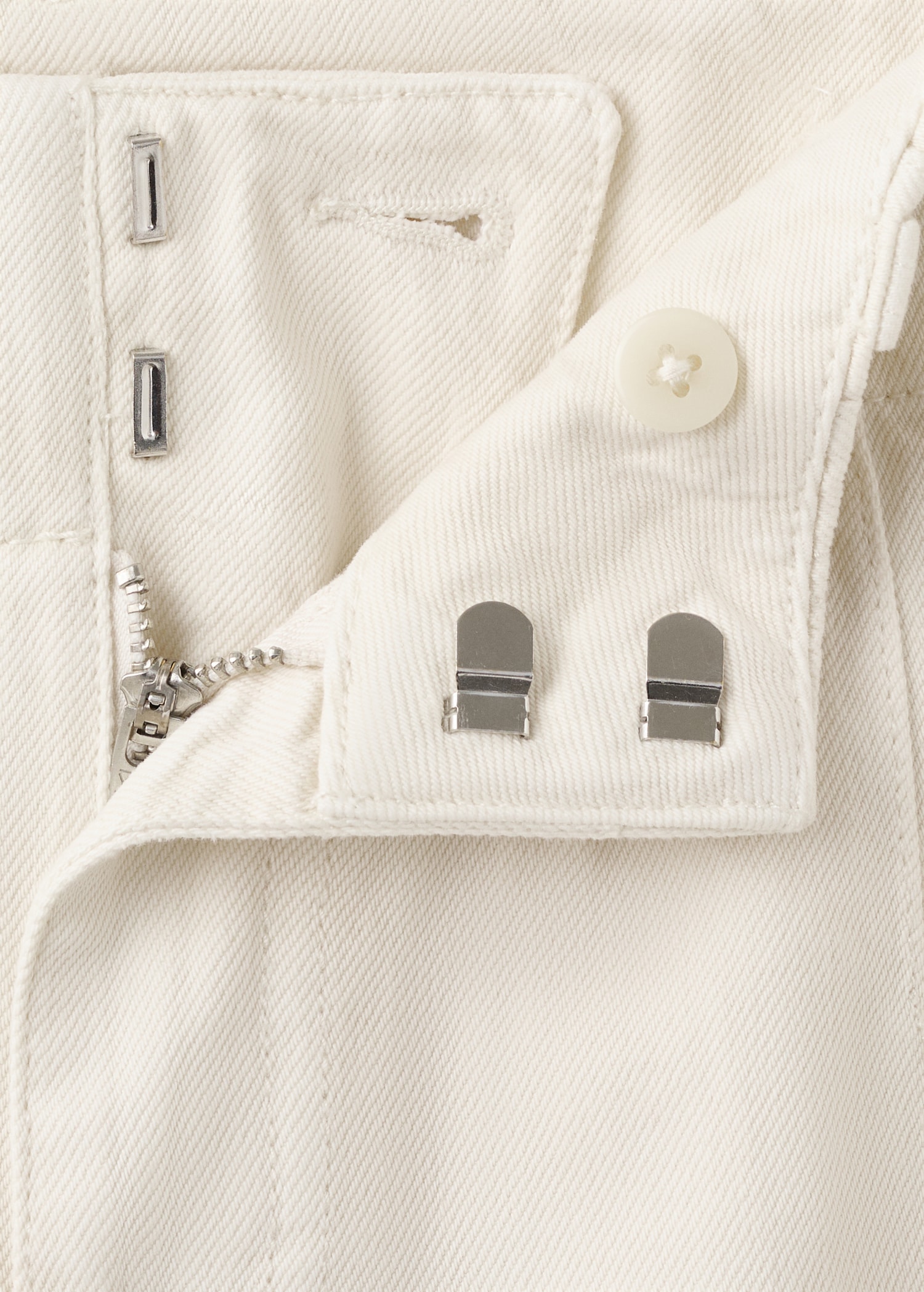 Wide leg mid-rise jeans - Details of the article 8