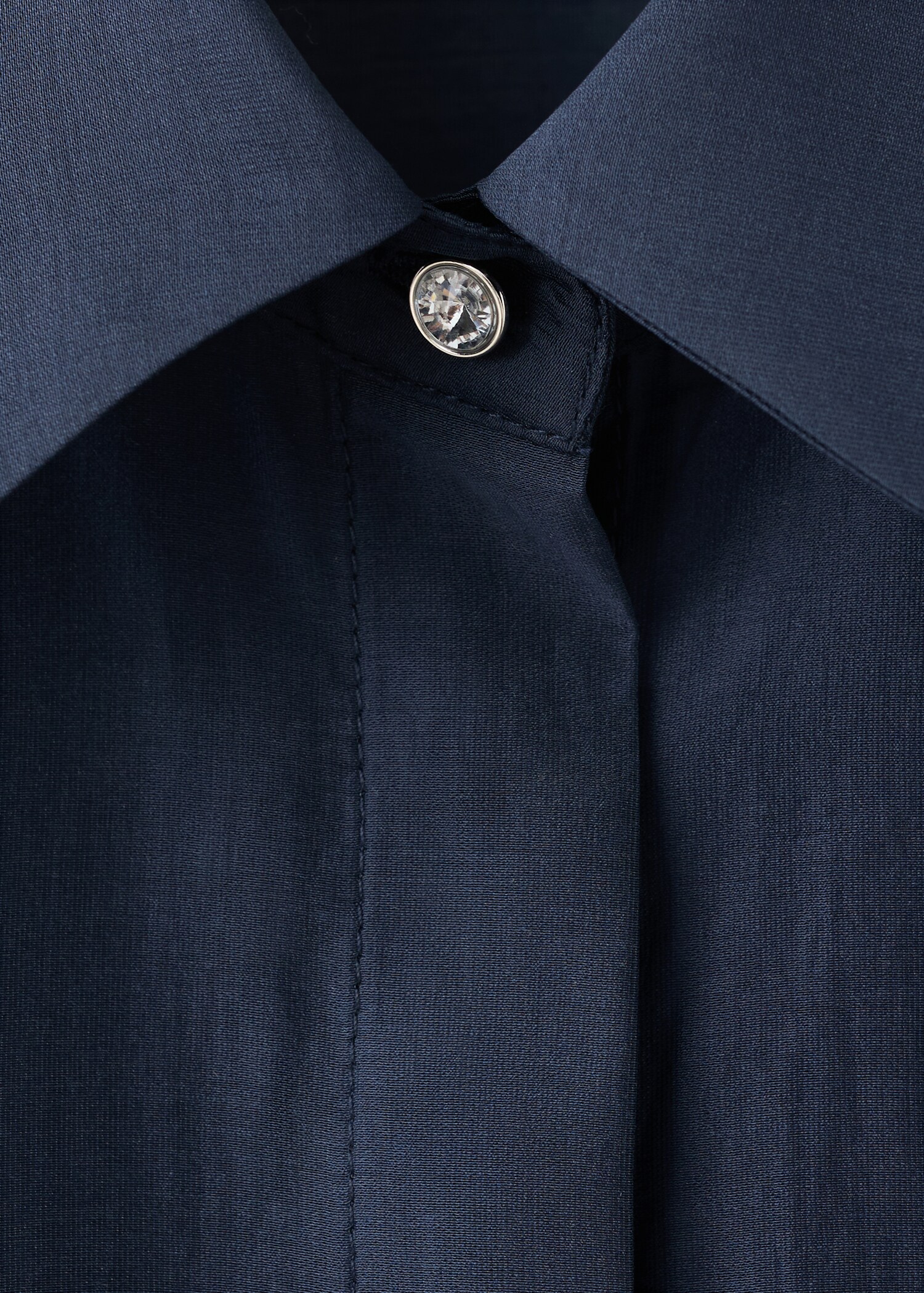 Lyocell shirt with rhinestones - Details of the article 8