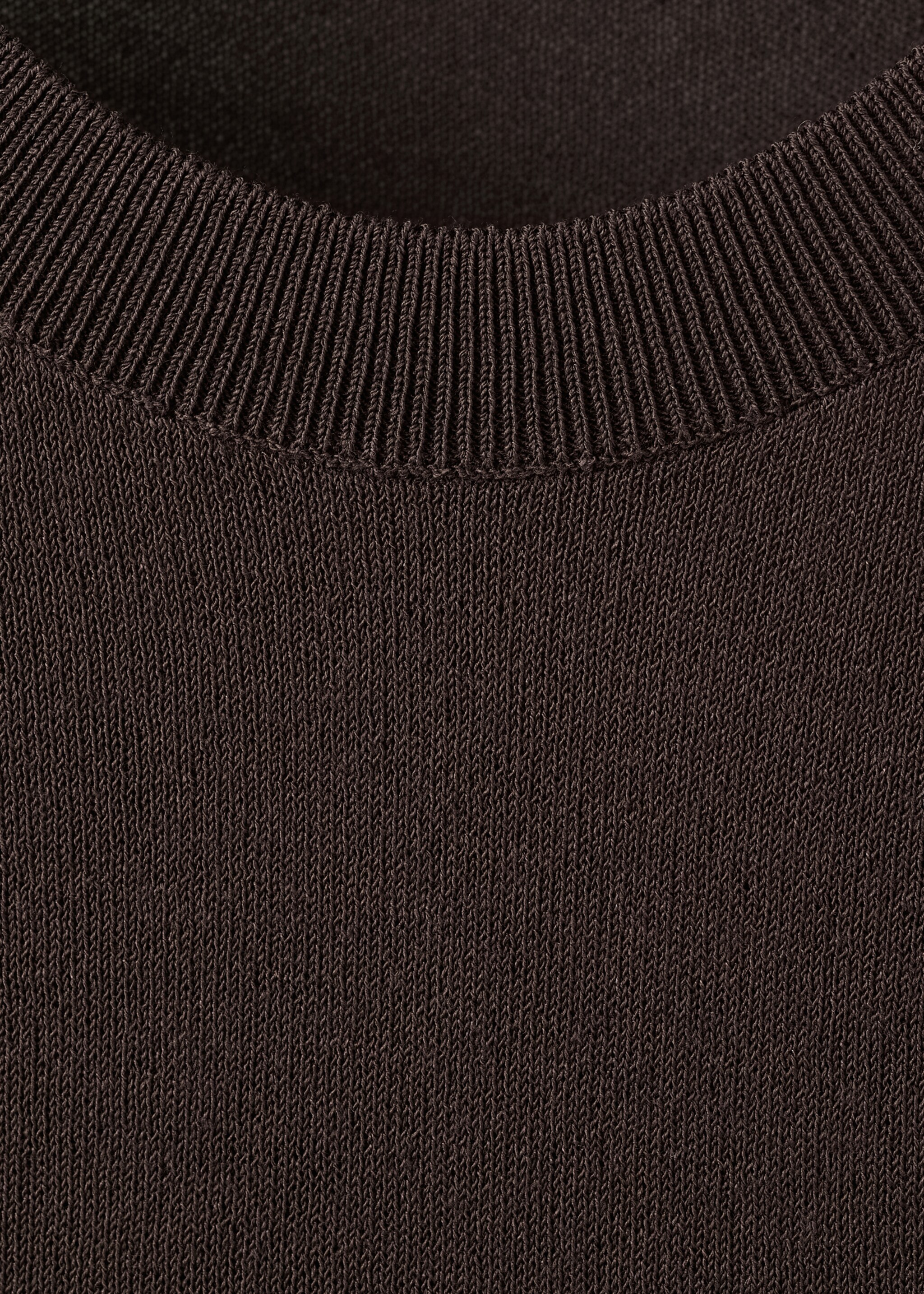 Short-sleeved knitted sweater - Details of the article 8, Brown. Ref: 27085838-00.