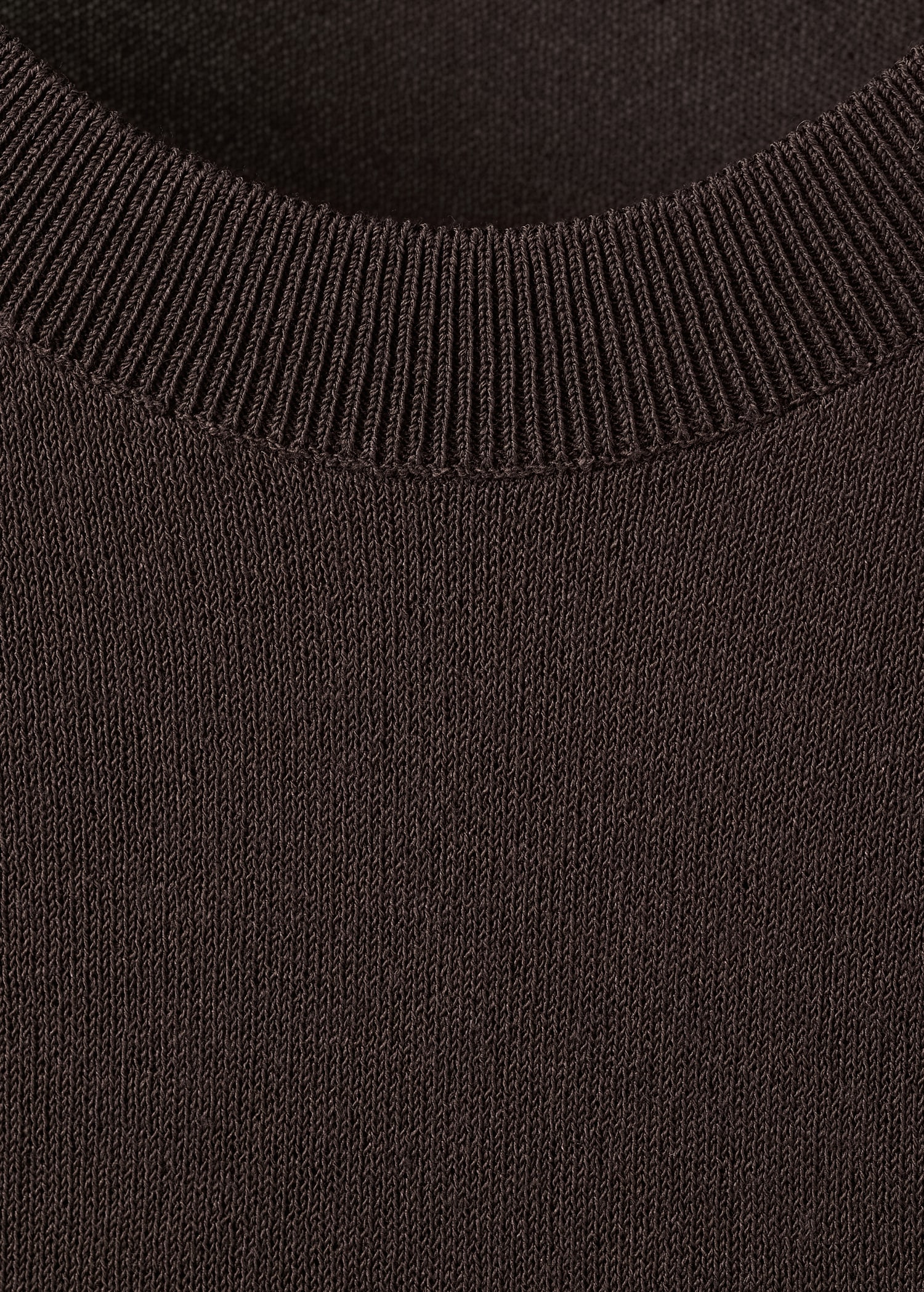 Short-sleeved knitted sweater - Details of the article 8