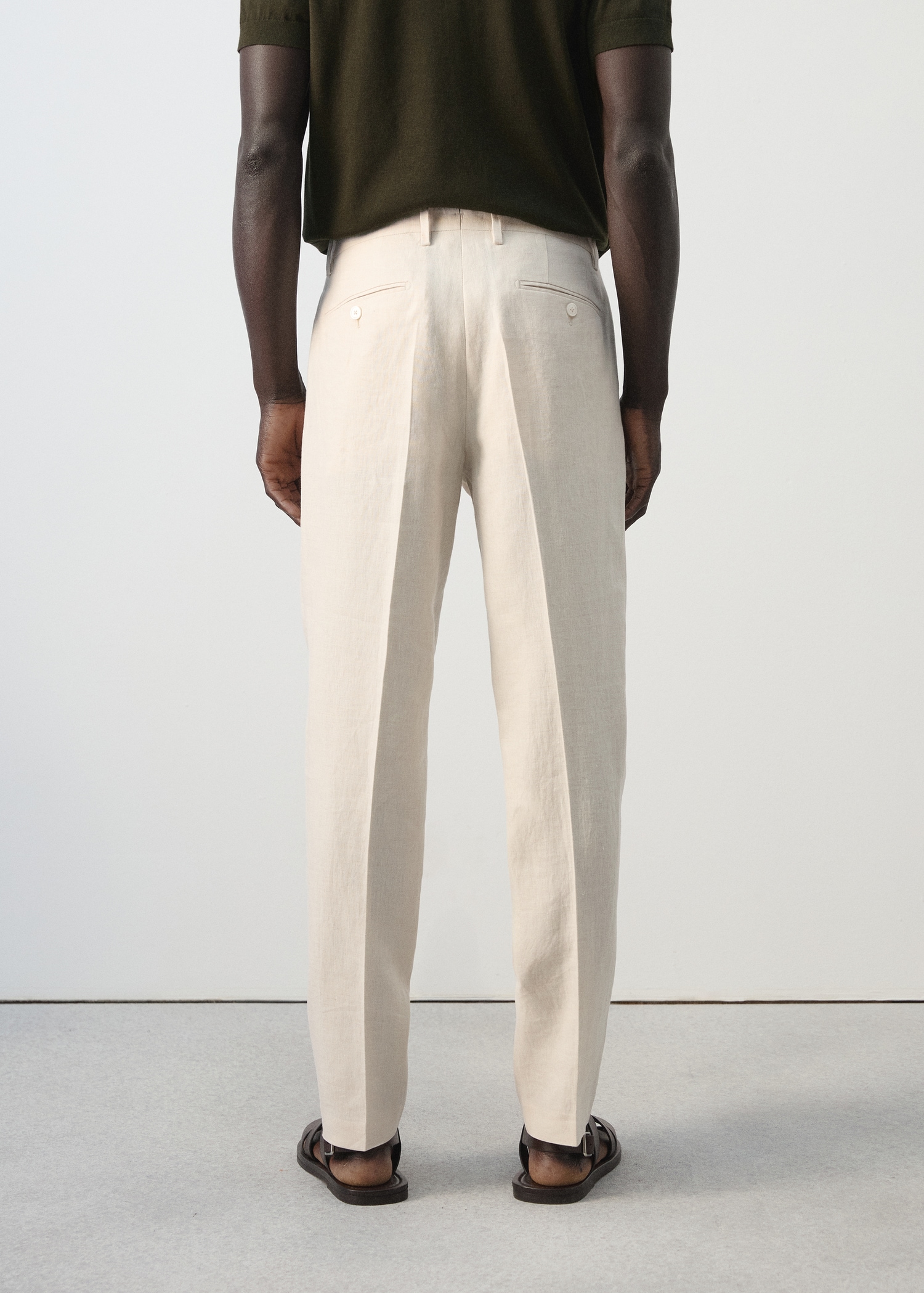 Pantalón traje Amalfi 100% lino slim fit - Reverso del artículo