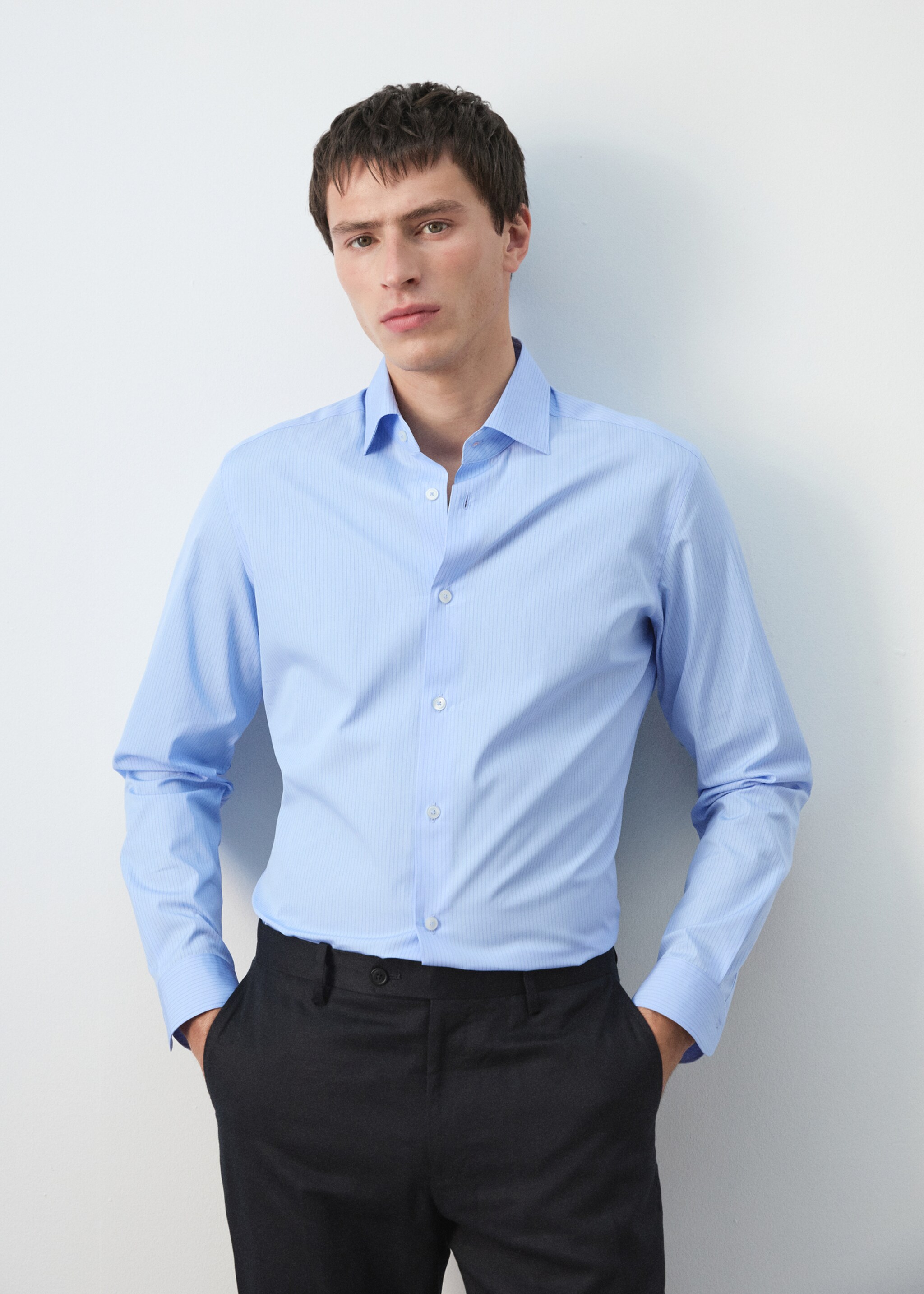 100% cotton striped slim-fit shirt - Details of the article 6, Sky Blue. Ref: 27085935-00.