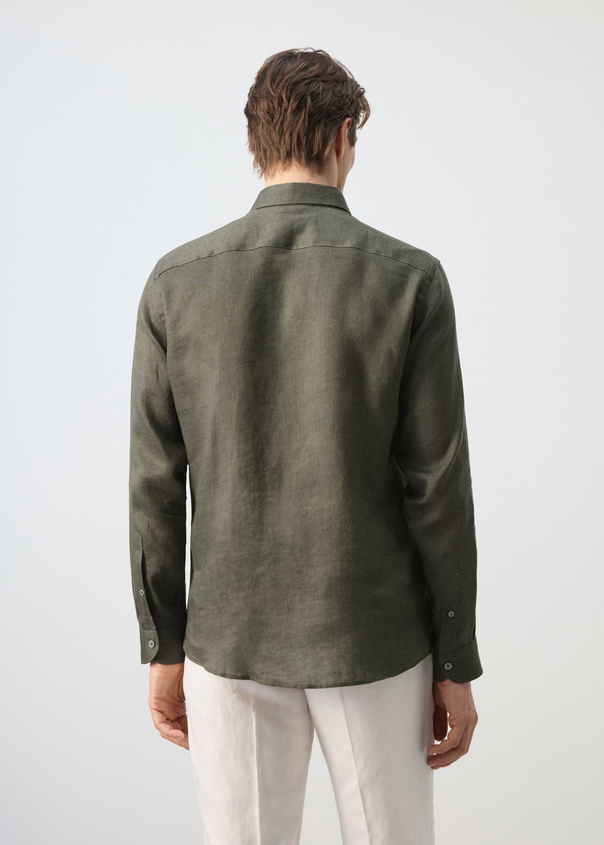 Regular-fit 100% linen shirt - Reverse of the article, Medium Green. Ref: 27085939-00.