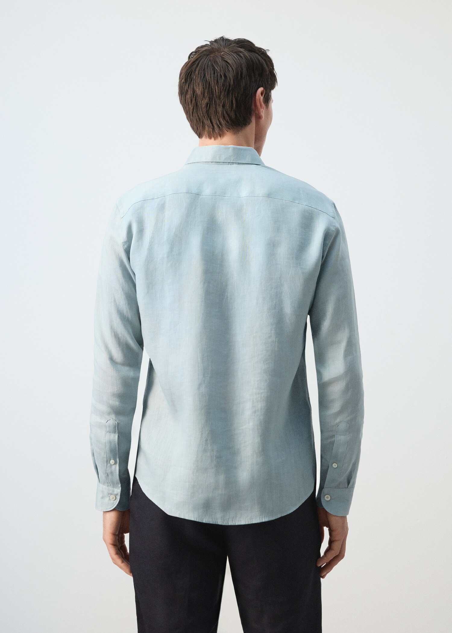 Regular-fit 100% linen shirt - Reverse of the article