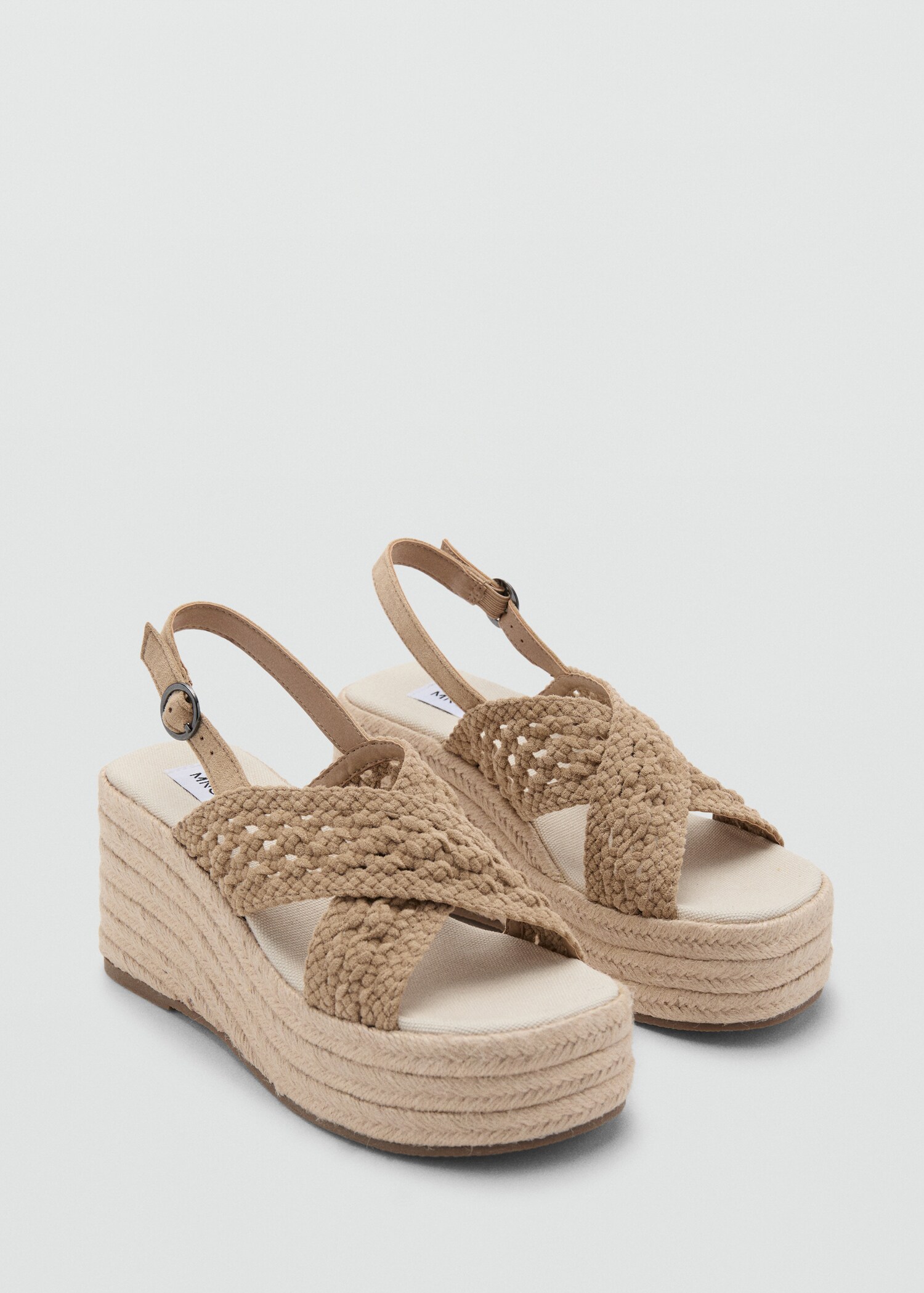 Criss-cross straps sandals - Medium plane