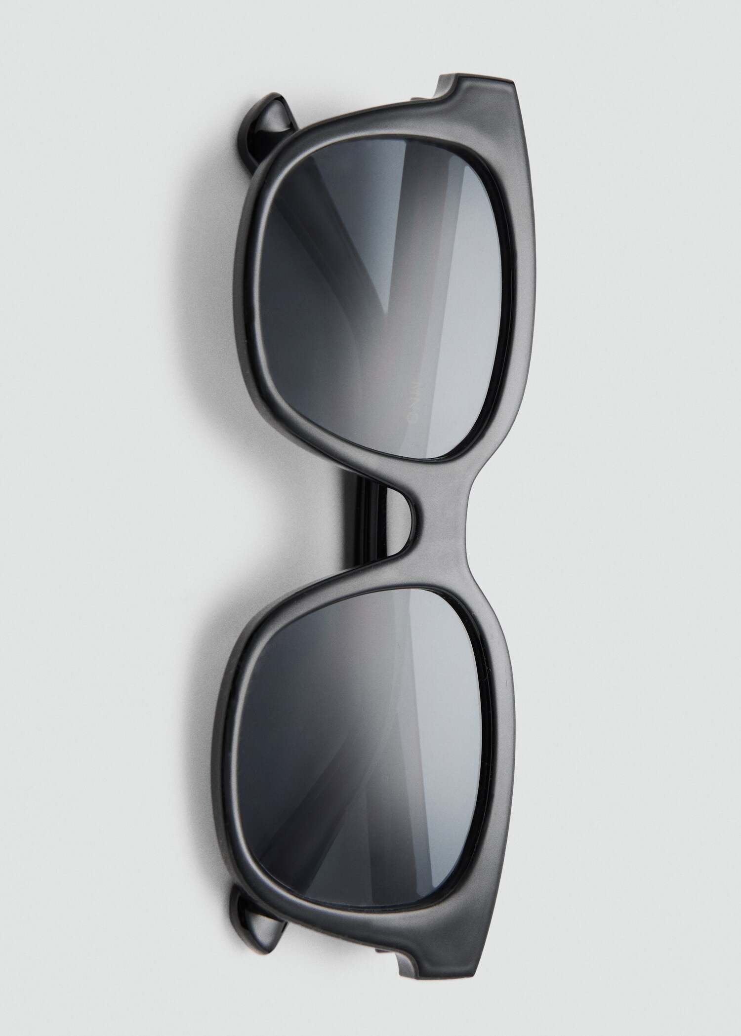 Squared frame sunglasses - Details of the article 1