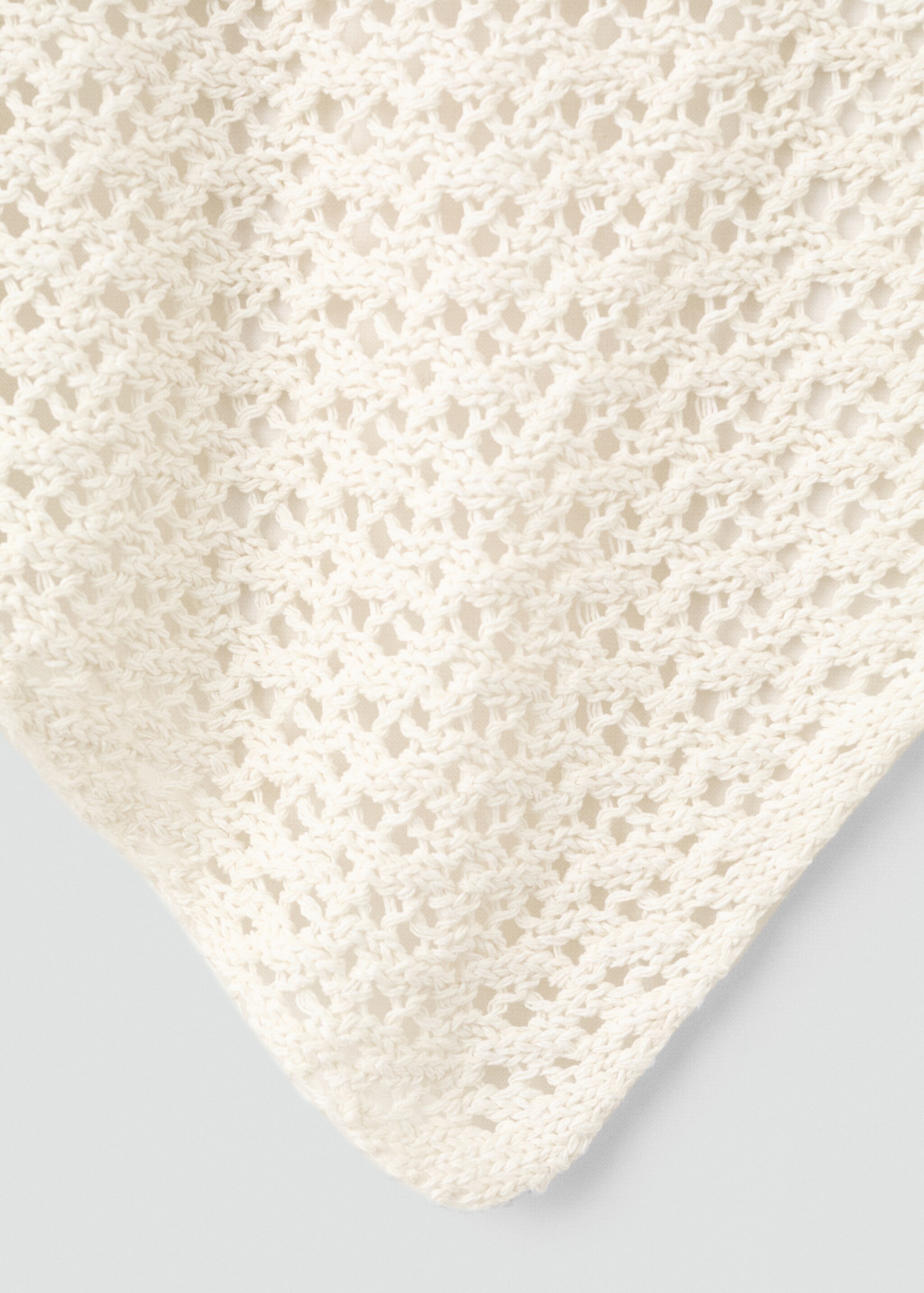 Gilet maille ajourée - Plan moyen, Écru. Ref: 27085957-00.