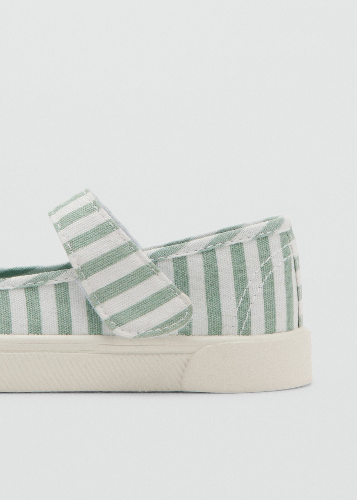 Velcro fastening strap sneakers - Details of the article 1