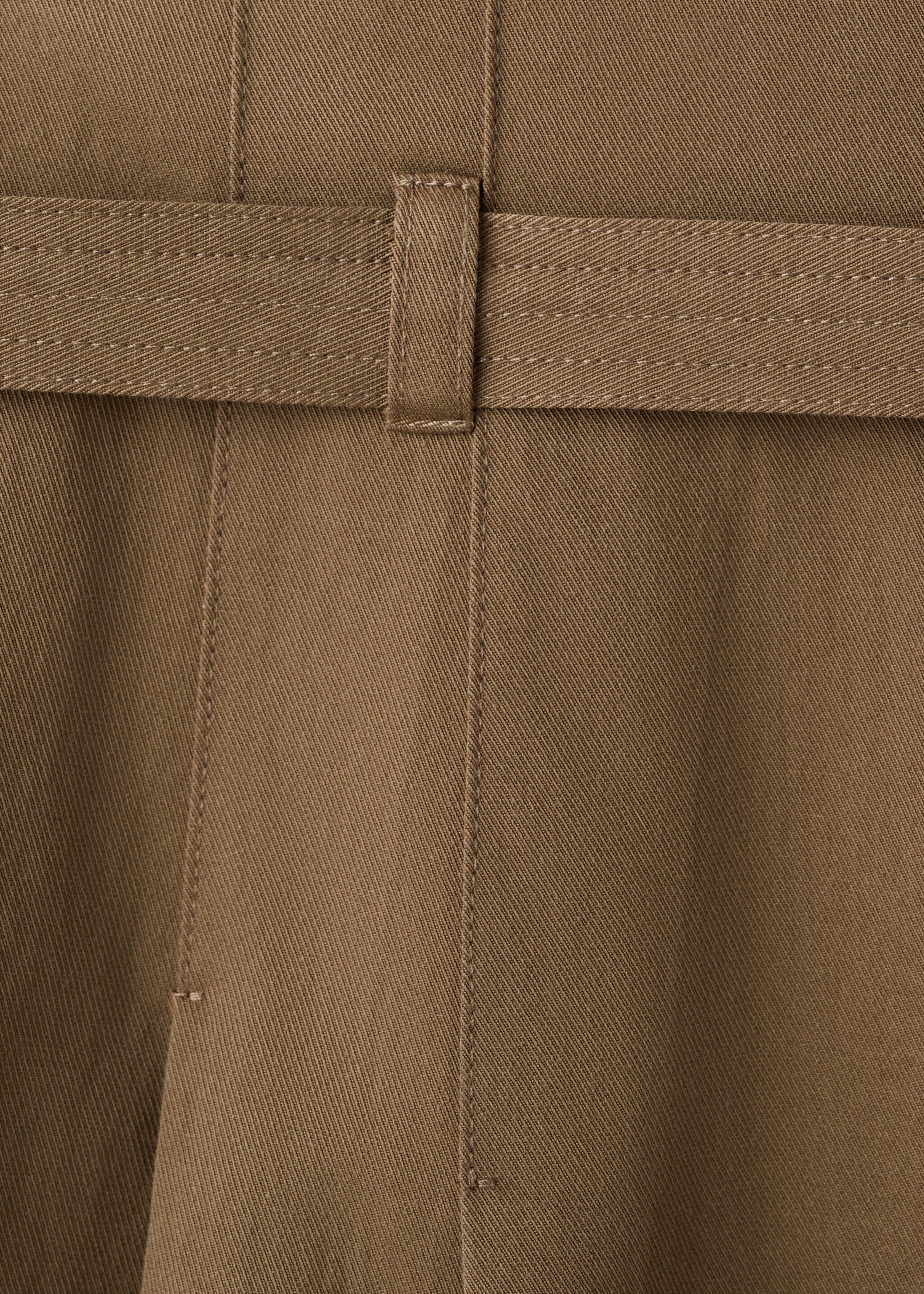 Trousers with belt loops - Details of the article 0, Khaki. Ref: 27085967-00.