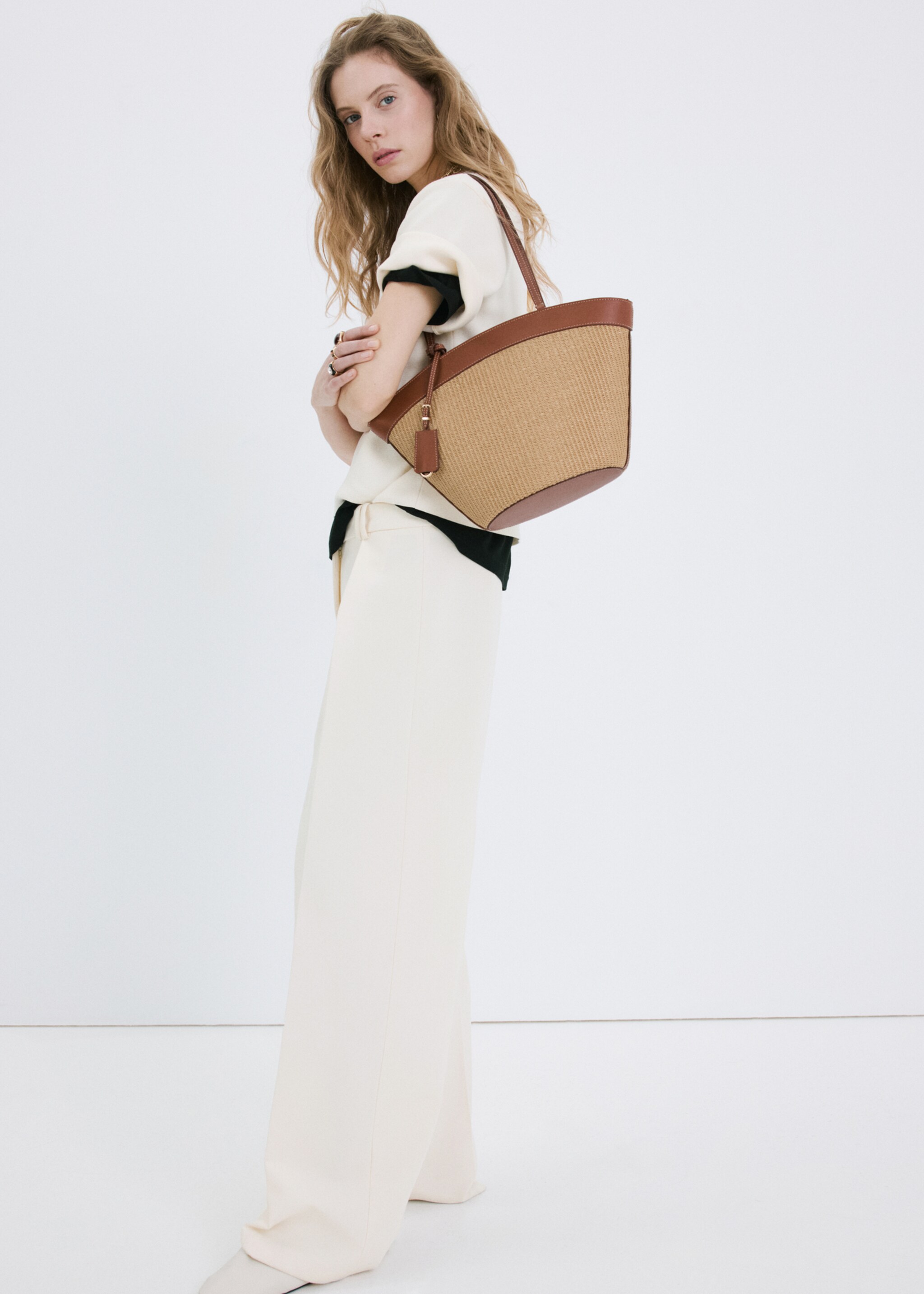 Contrast canvas shopper bag - Details of the article 9, Leather. Ref: 27085983-00.