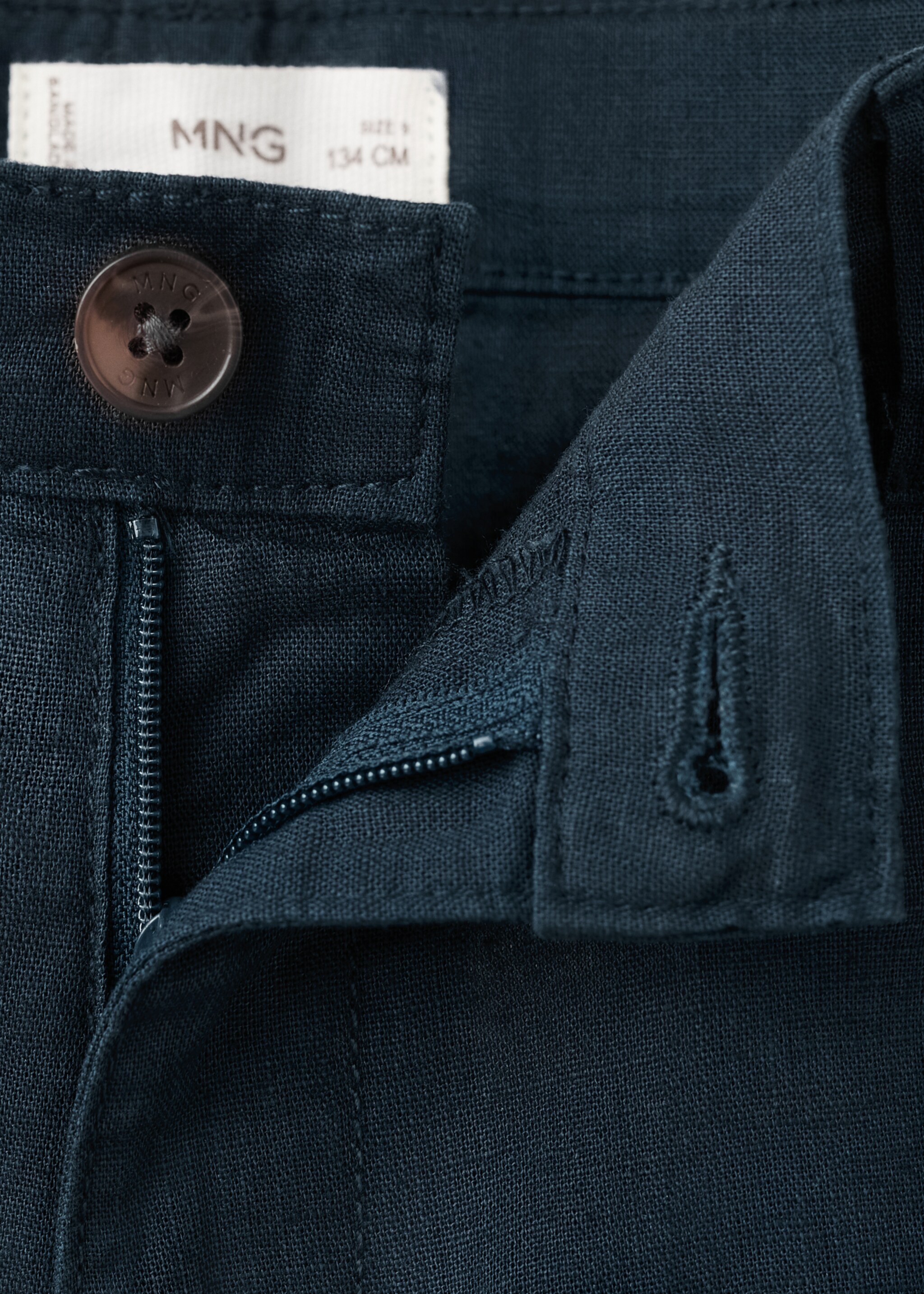 Straight-fit cotton trousers - Details of the article 8, Navy. Ref: 27086338-00.