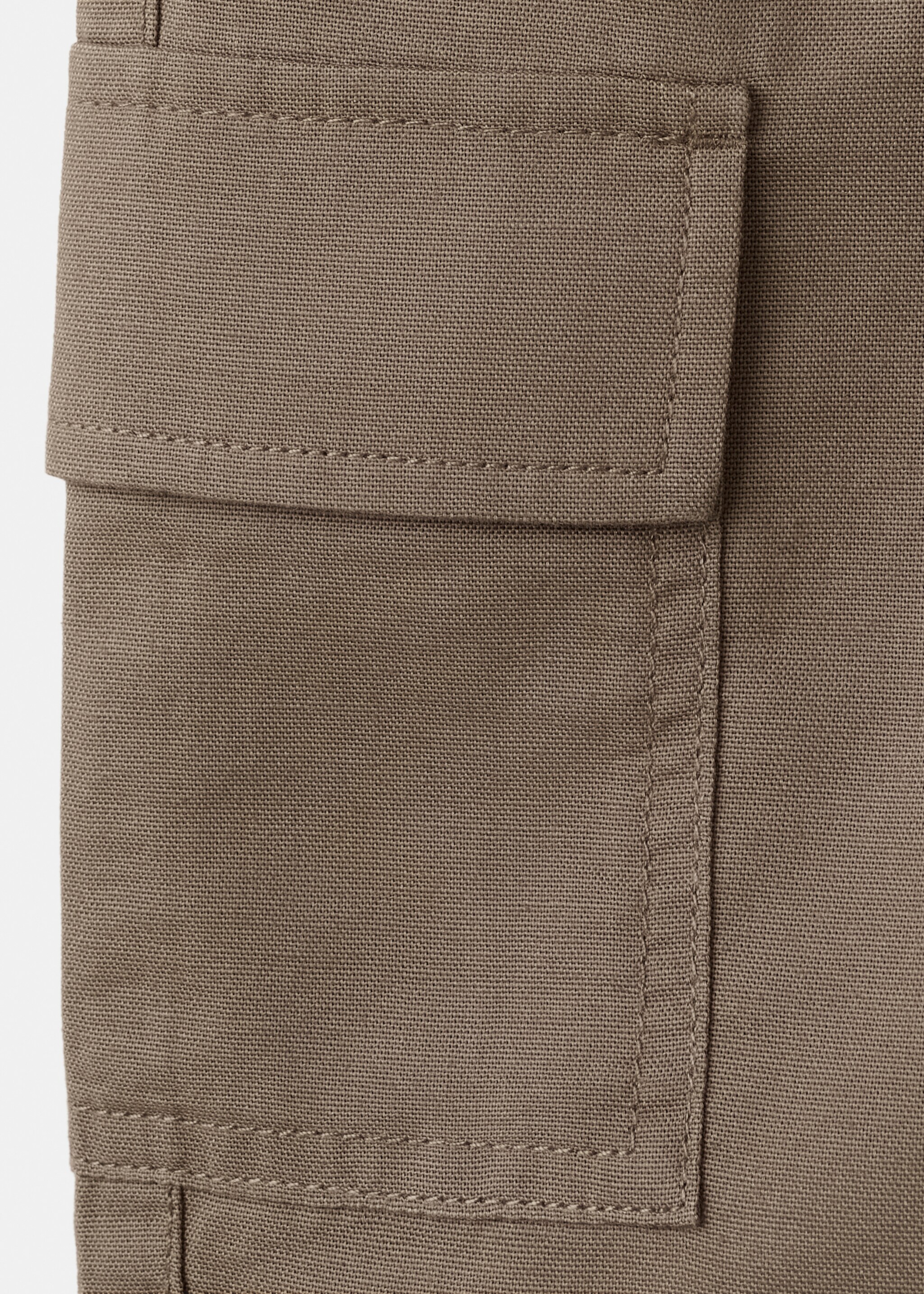 Bermudes cargo - Detall de l'article 0, Marró. Ref: 27086340-00.