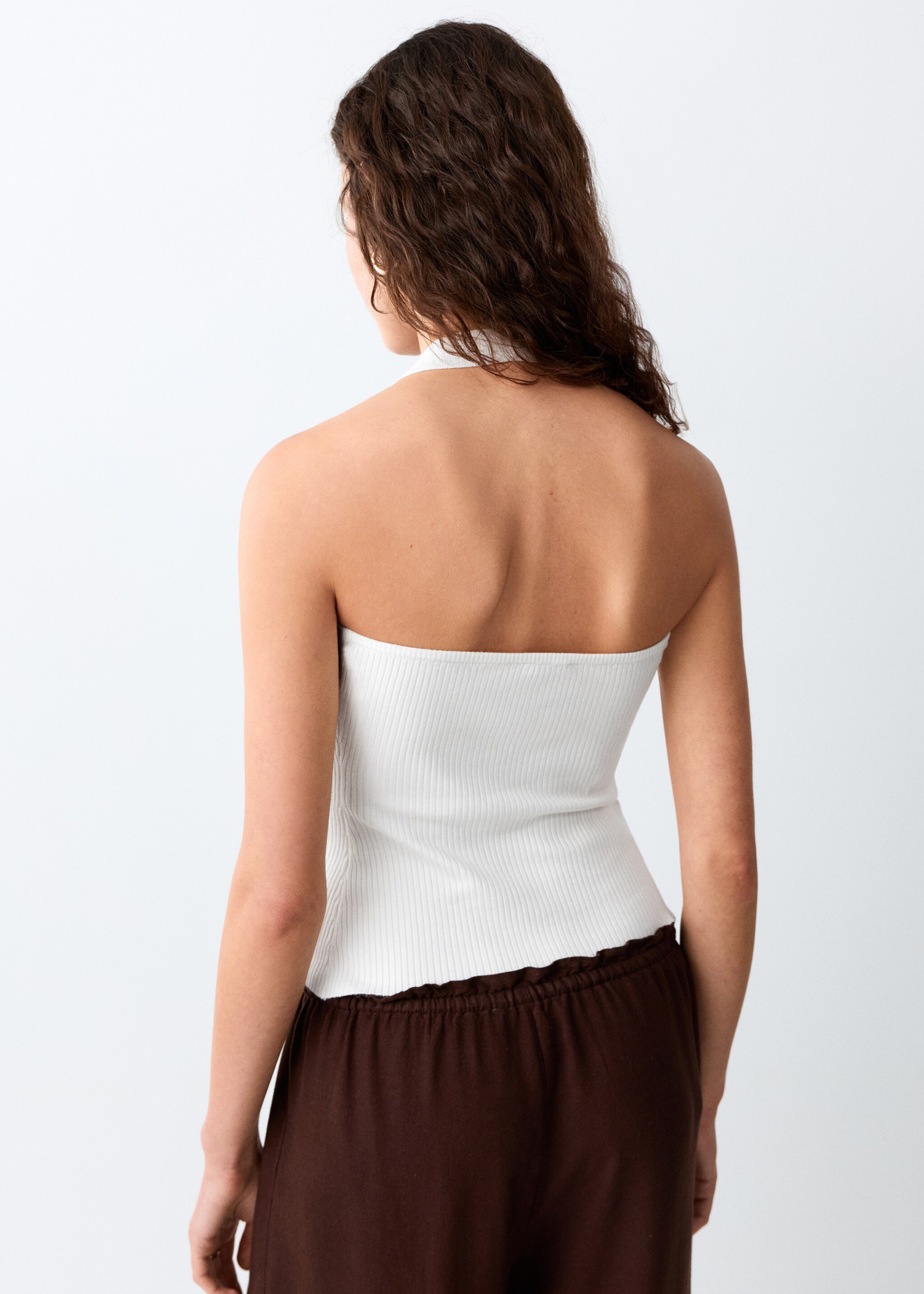 Ribbed halter neck top - Reverse of the article, White. Ref: 27086347-00.