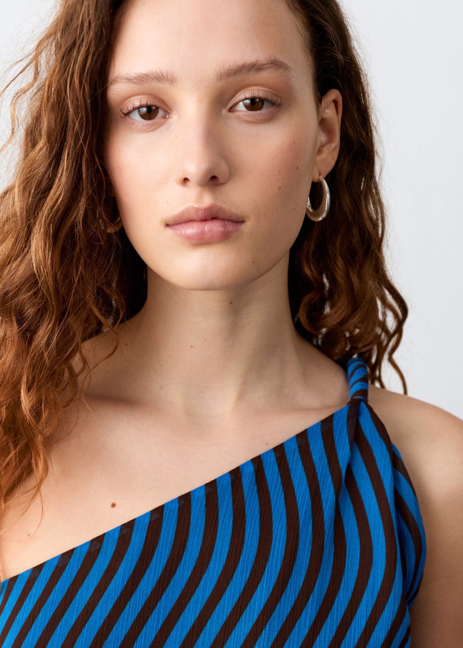 Blusa asimétrica estampado ondas - Detalle del artículo 1