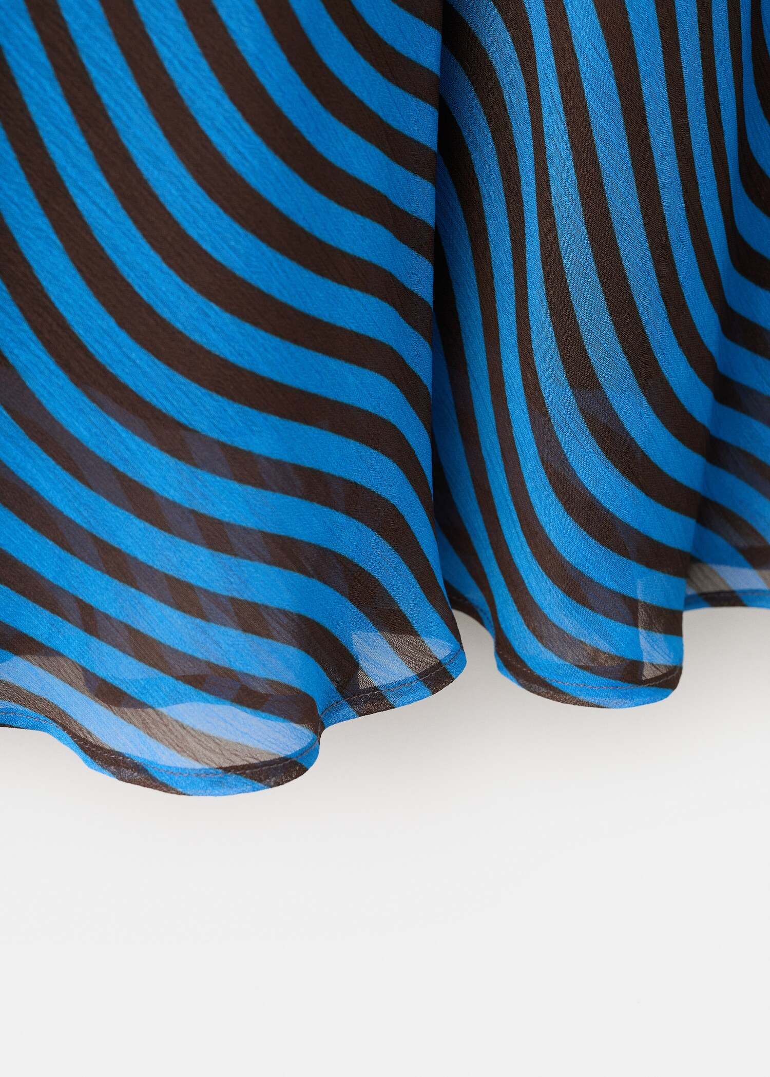 Asymmetric zebra blouse - Details of the article 8