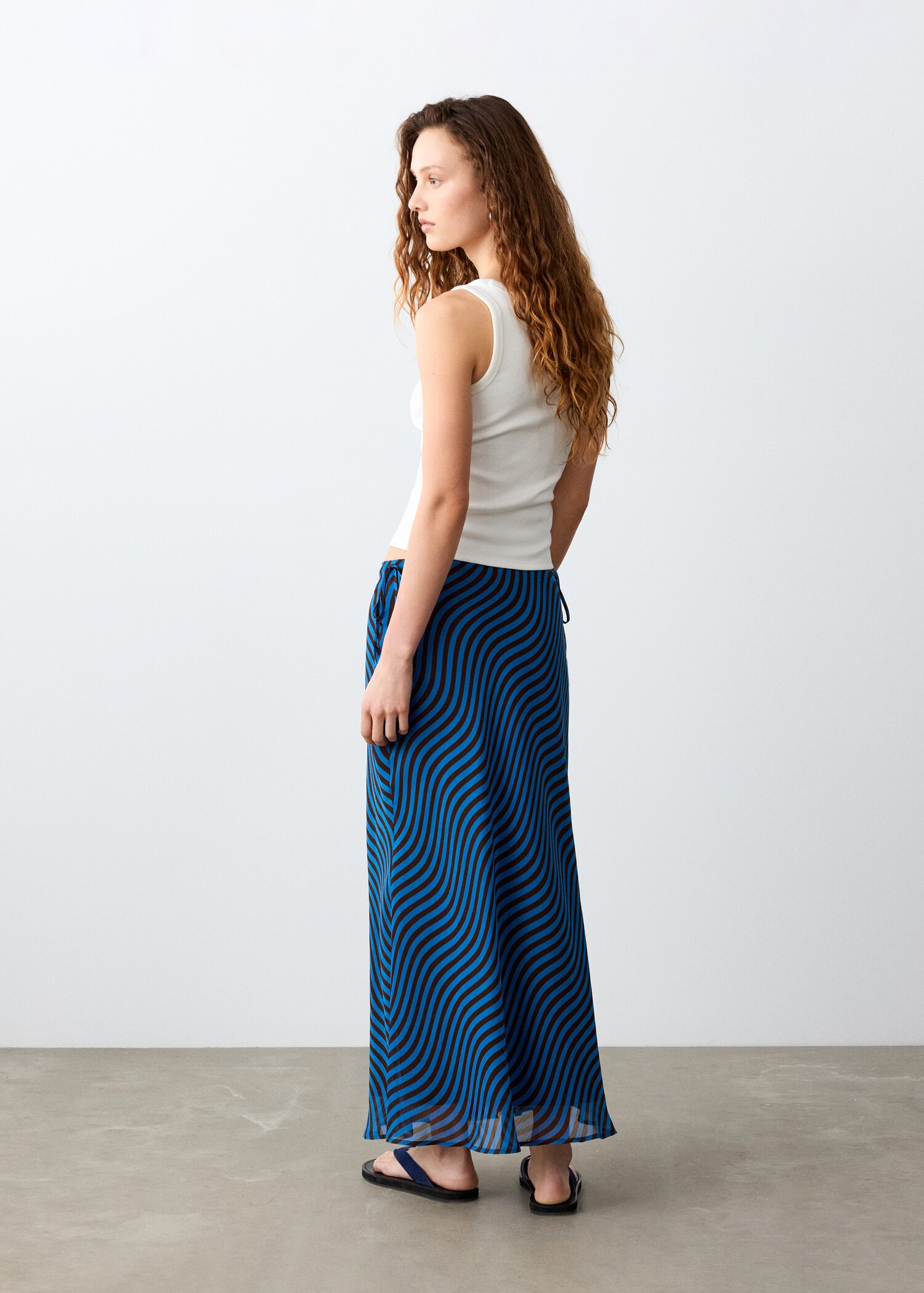 Long zebra skirt - Reverse of the article