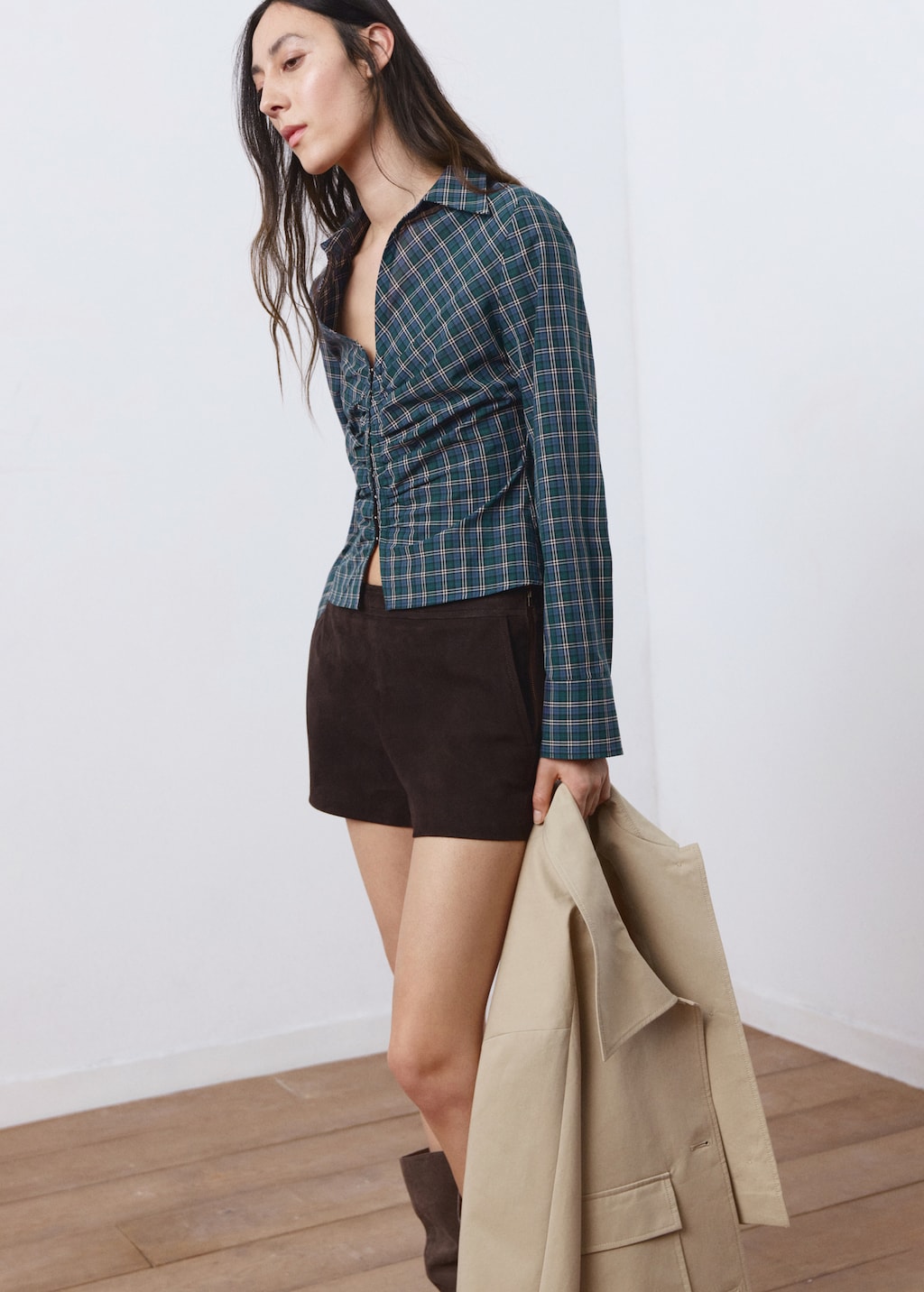 Gathered check blouse - image 3