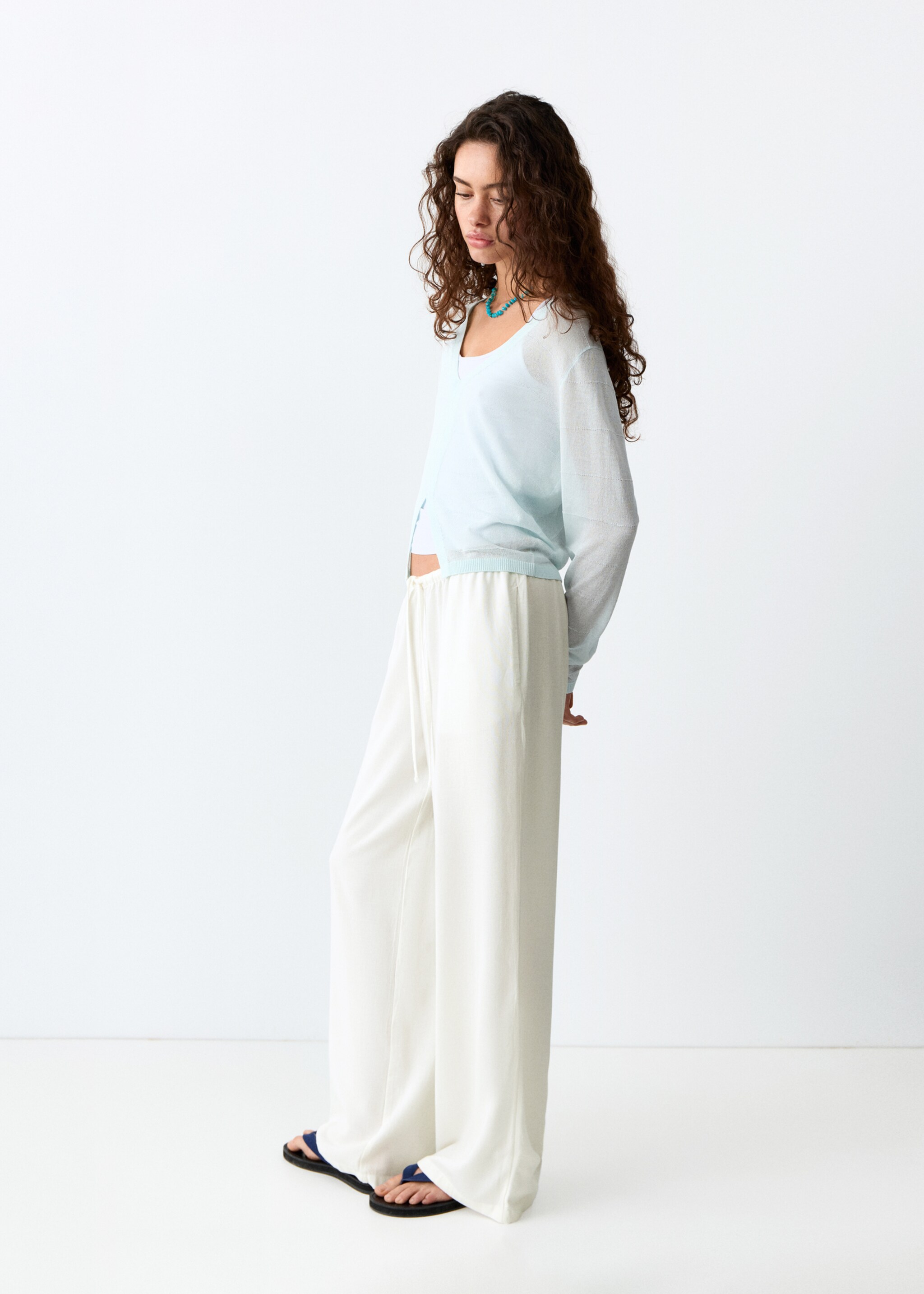 Pantalon droit fluide - Plan moyen, Blanc cassé. Ref: 27086713-00.