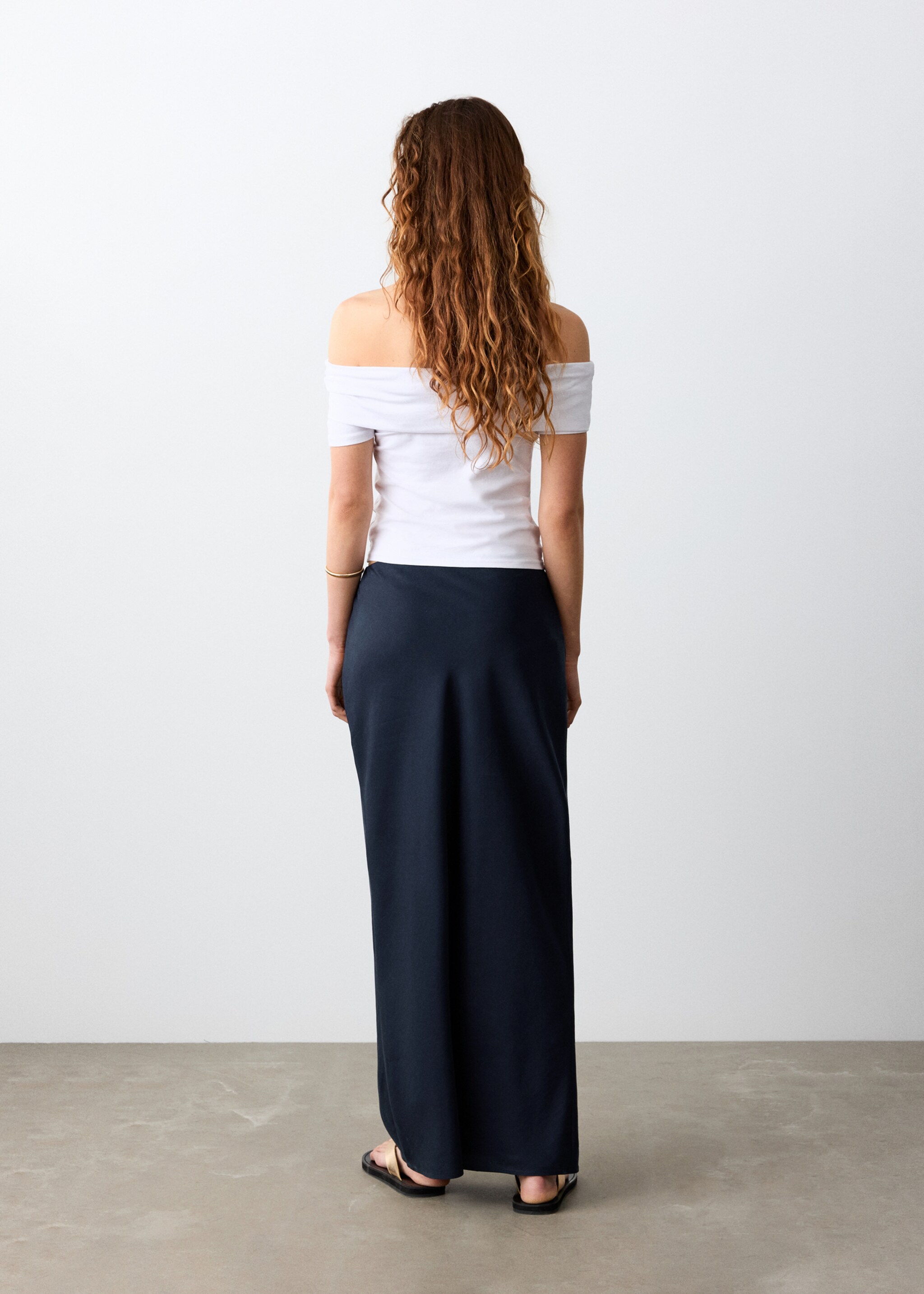 تنورة طويلة مستقيمة - الجهة الخلفية للمنتج, كحلي غامق. Ref: 27086721-00.