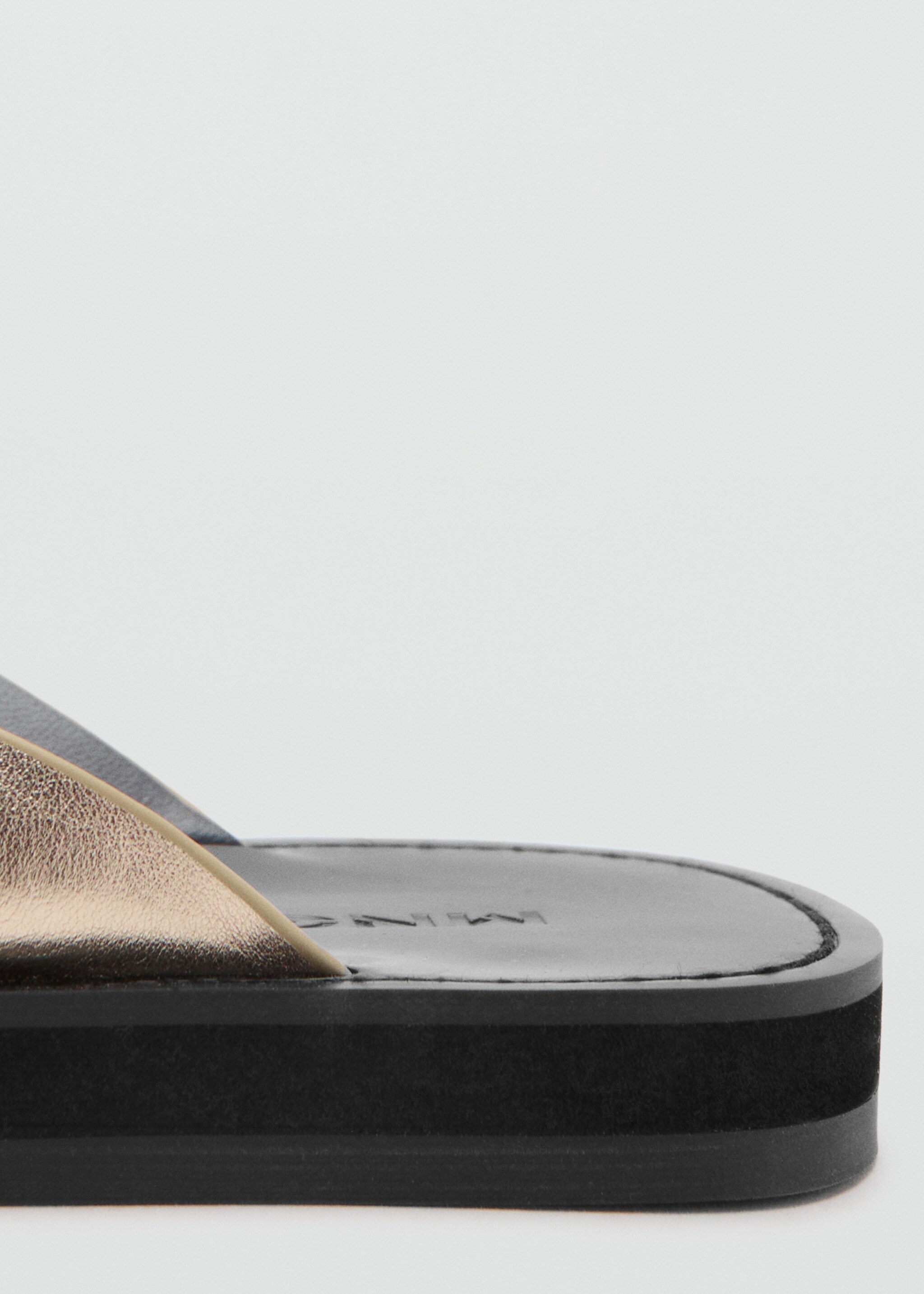 Toe thong sandals - Details of the article 1, Gold. Ref: 27086726-00.