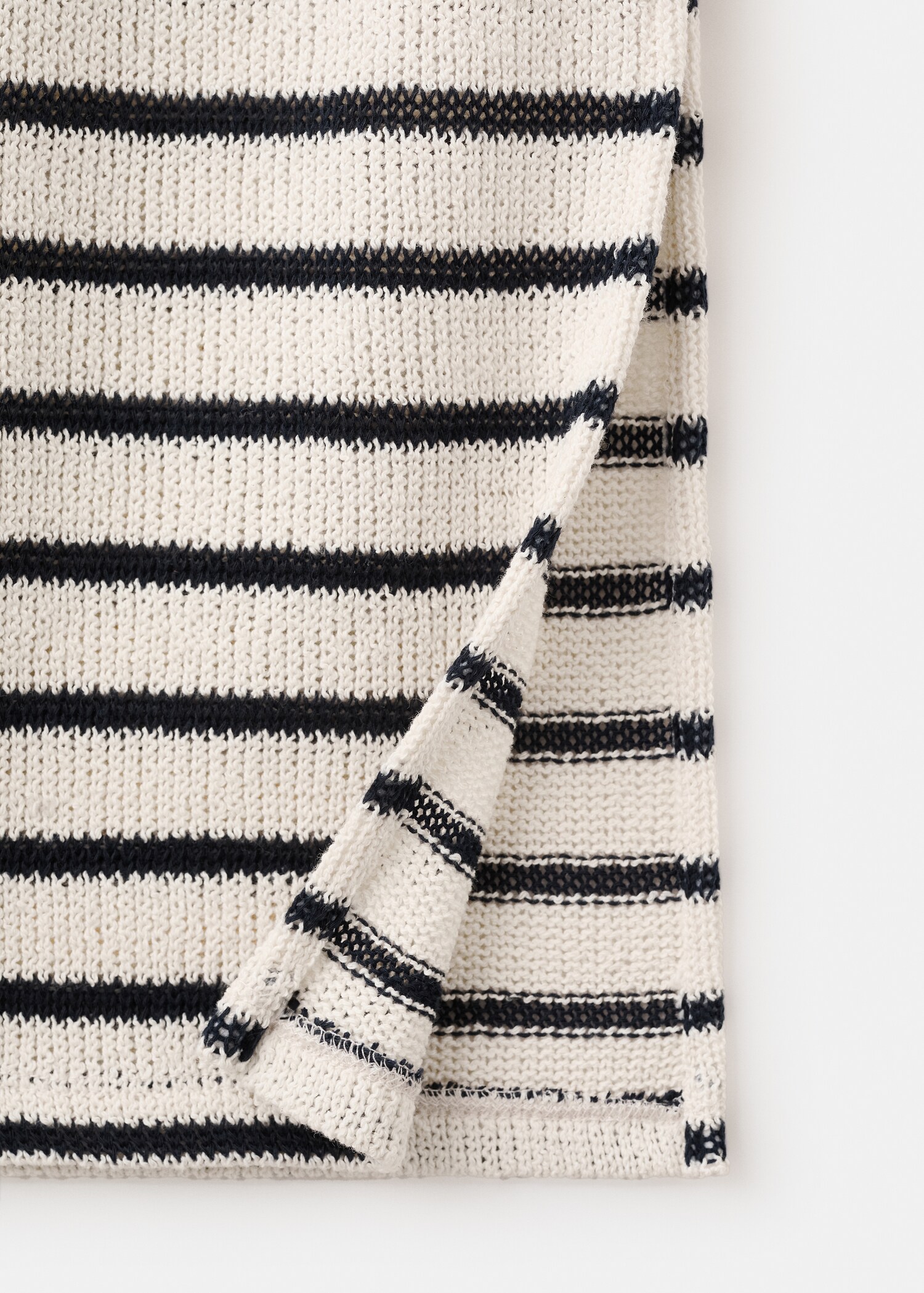 Long striped skirt - Details of the article 8