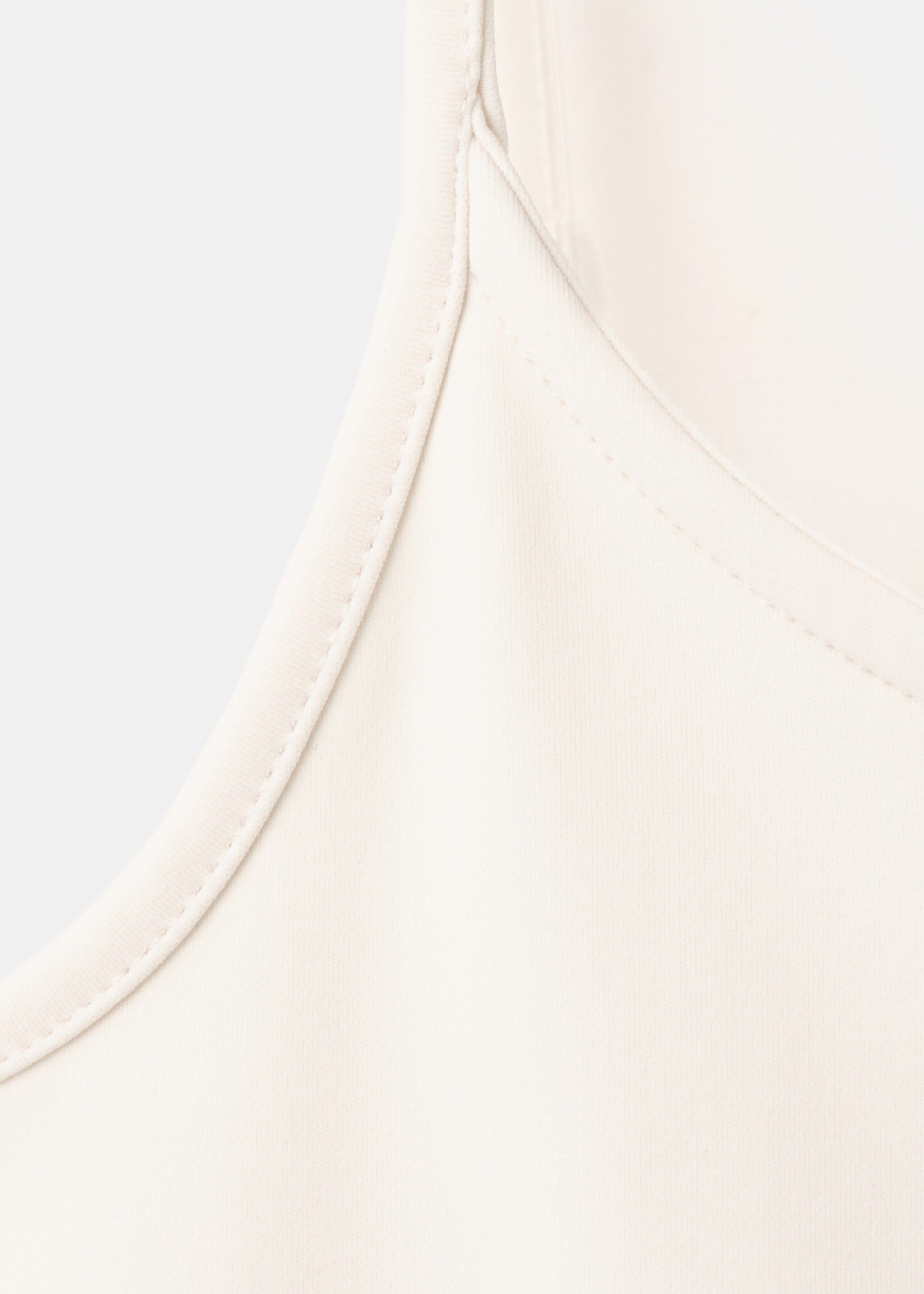 Fitted crop top - Details of the article 8, Ecru. Ref: 27087140-00.