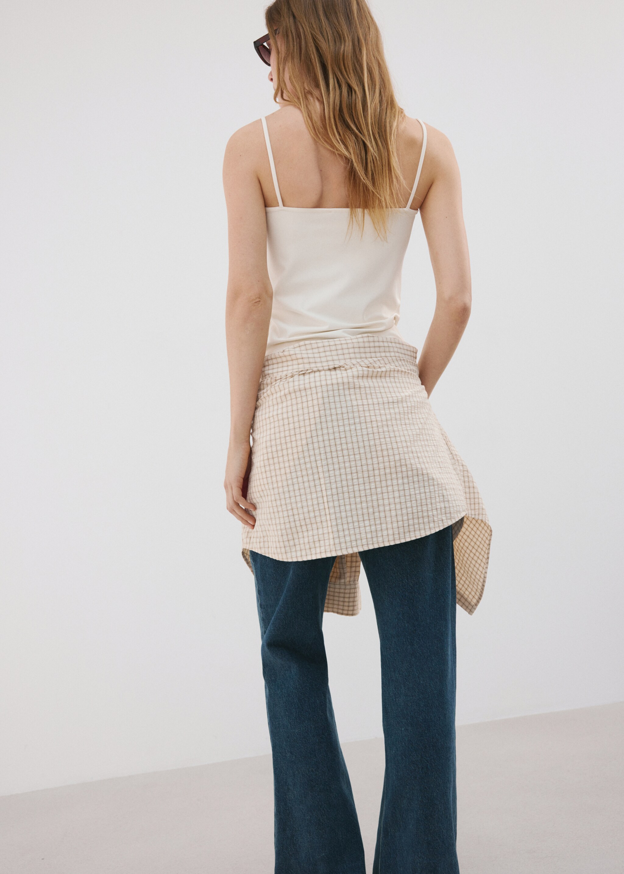 Fitted crop top - Reverse of the article, Ecru. Ref: 27087140-00.