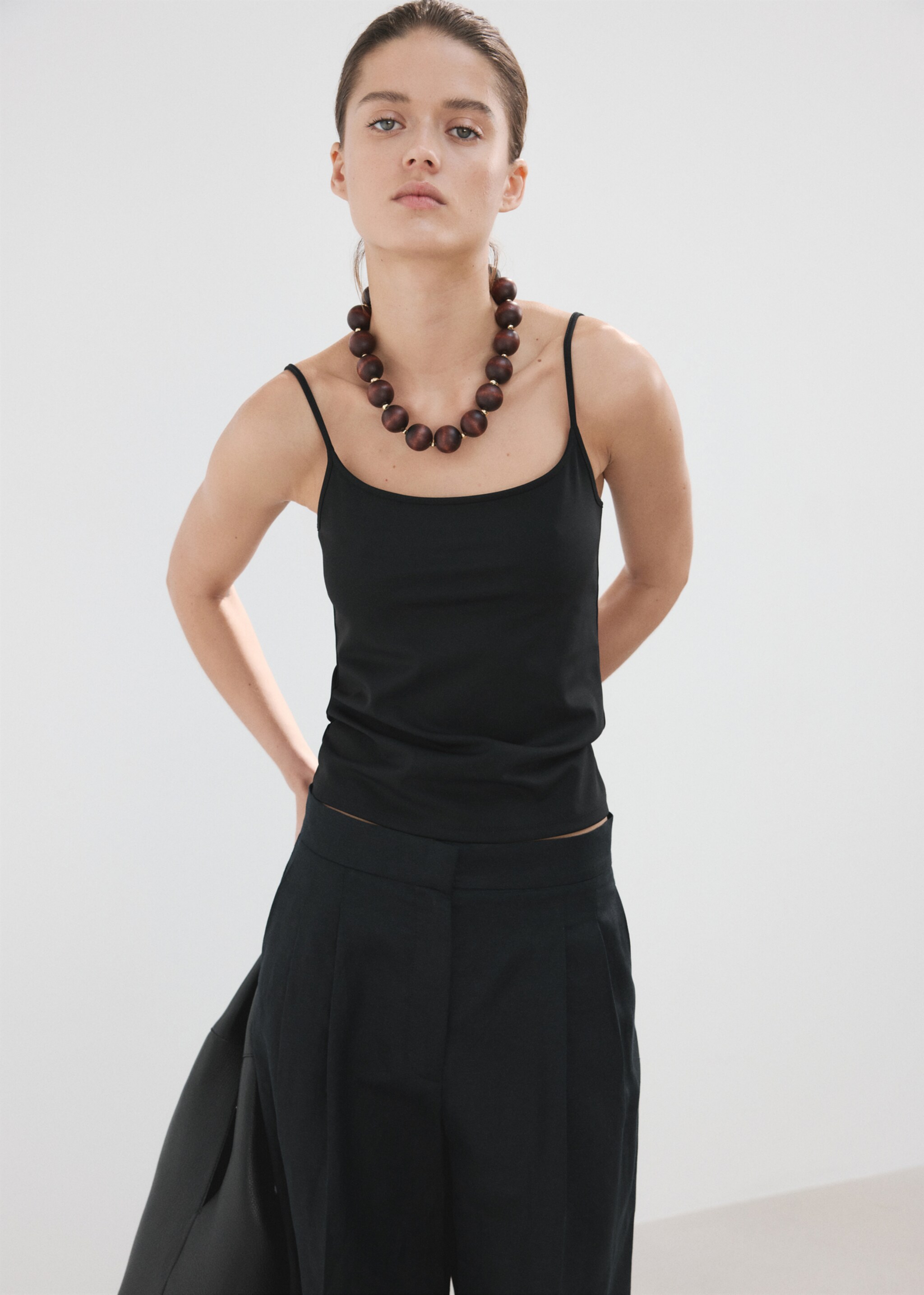 Fitted crop top - Medium plane, Black. Ref: 27087140-00.