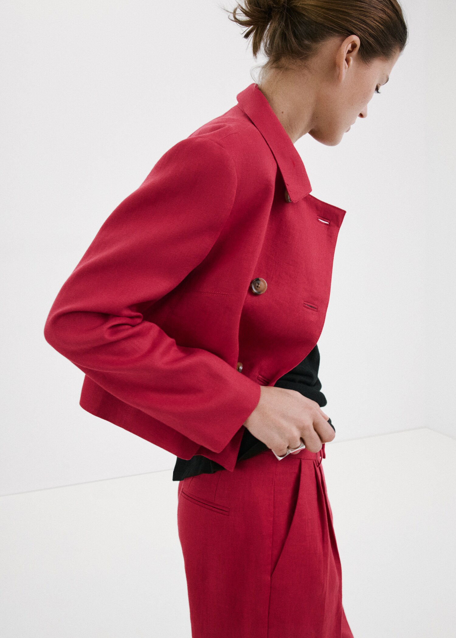 Double-breasted linen jacket - Details of the article 2