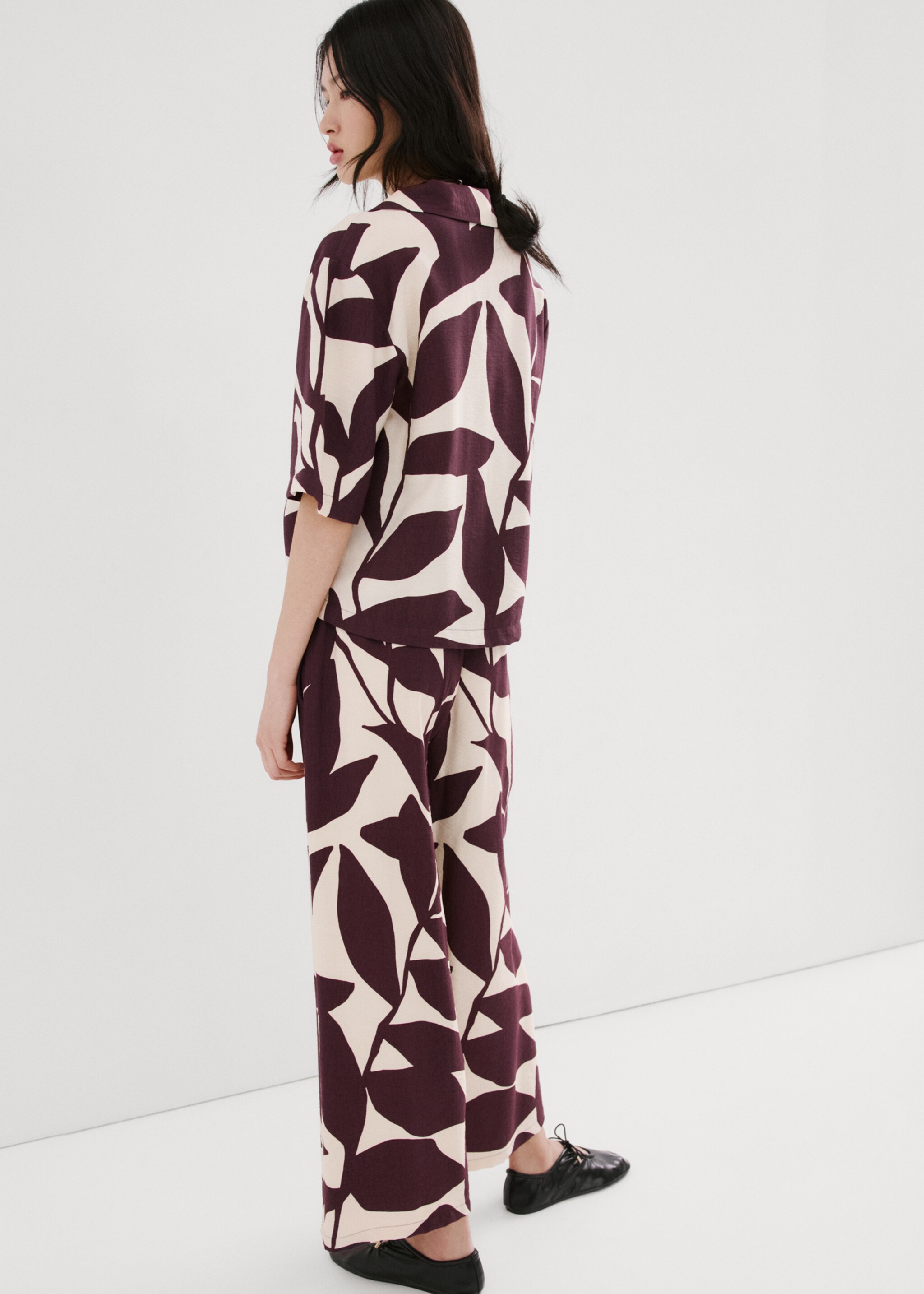 Printed short-sleeved shirt - Reverse of the article, Ecru. Ref: 27087144-00.