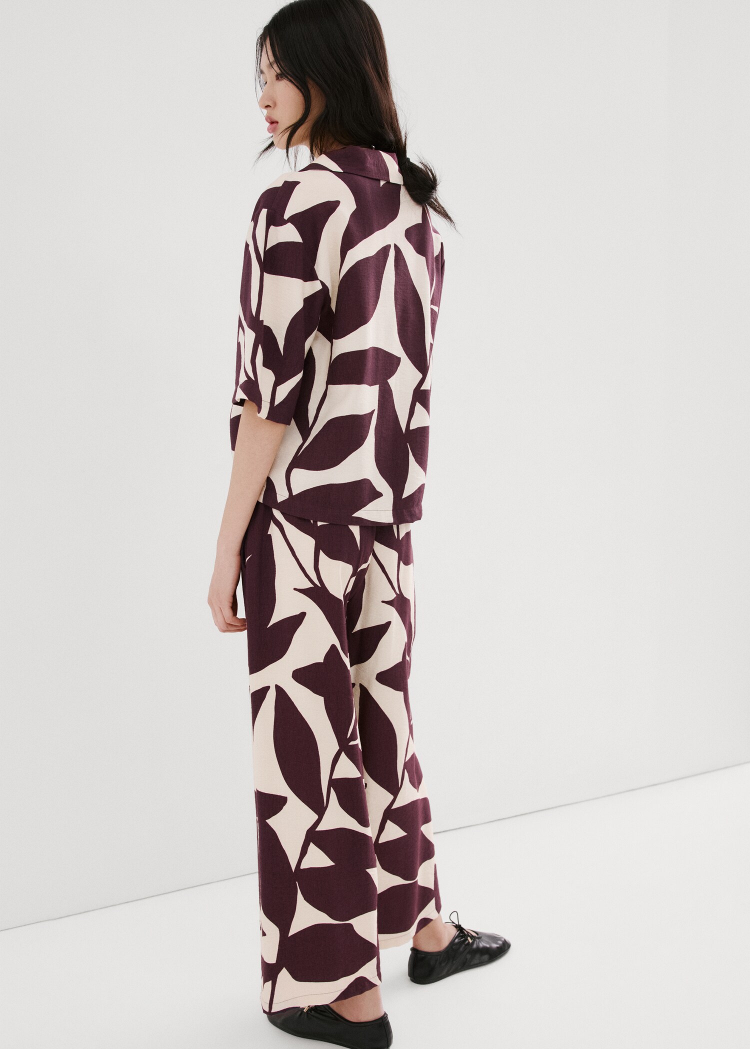 Printed short-sleeved shirt - Reverse of the article