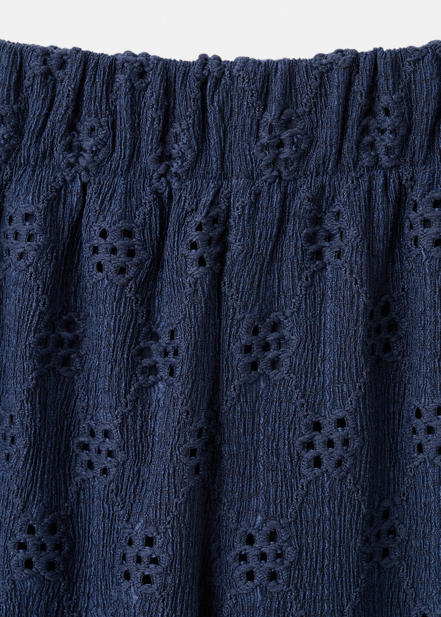 Straight trousers with embroidered details - Details of the article 8