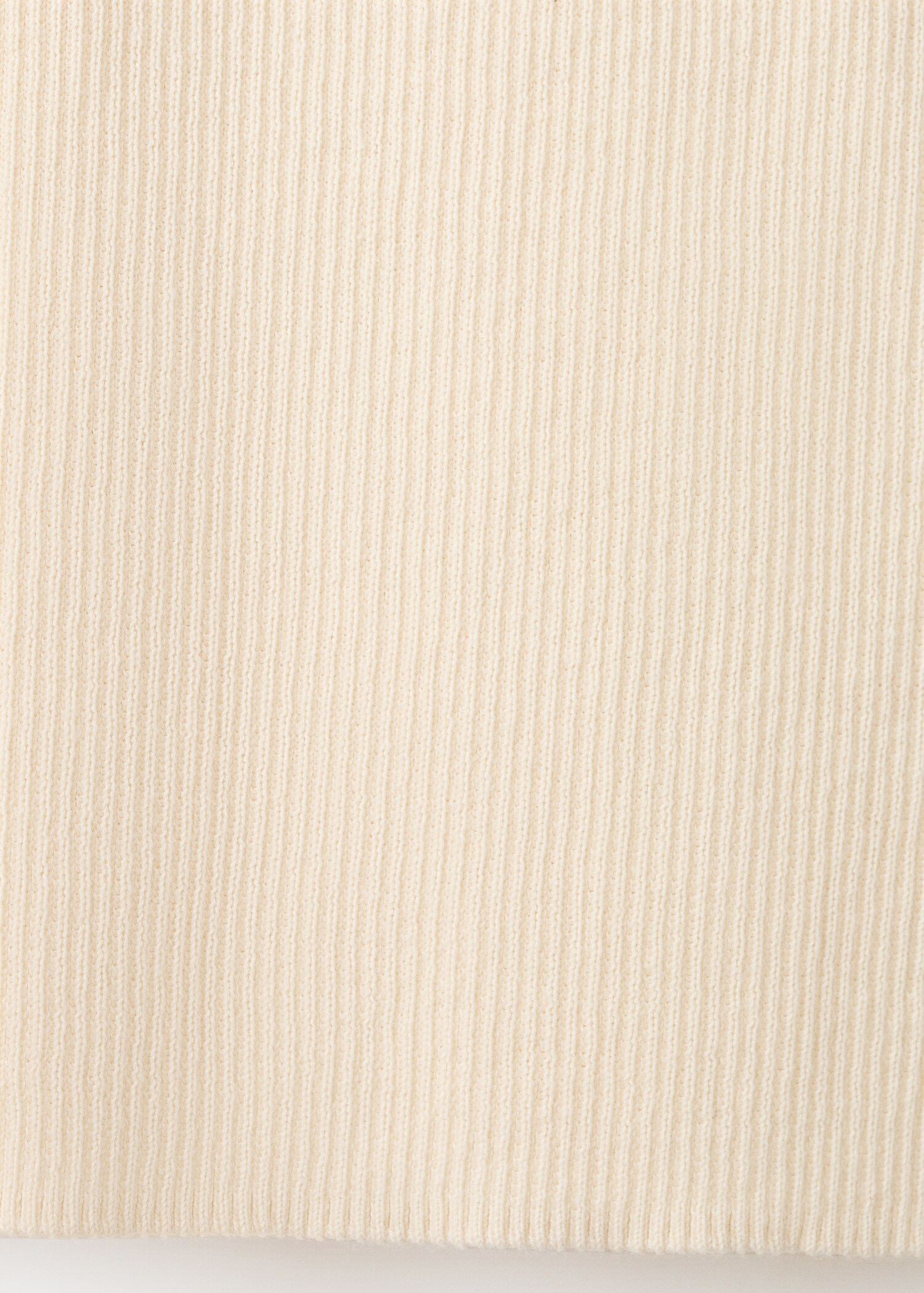 Приталенный топ из тонкого трикотажа - Деталь изделия 0