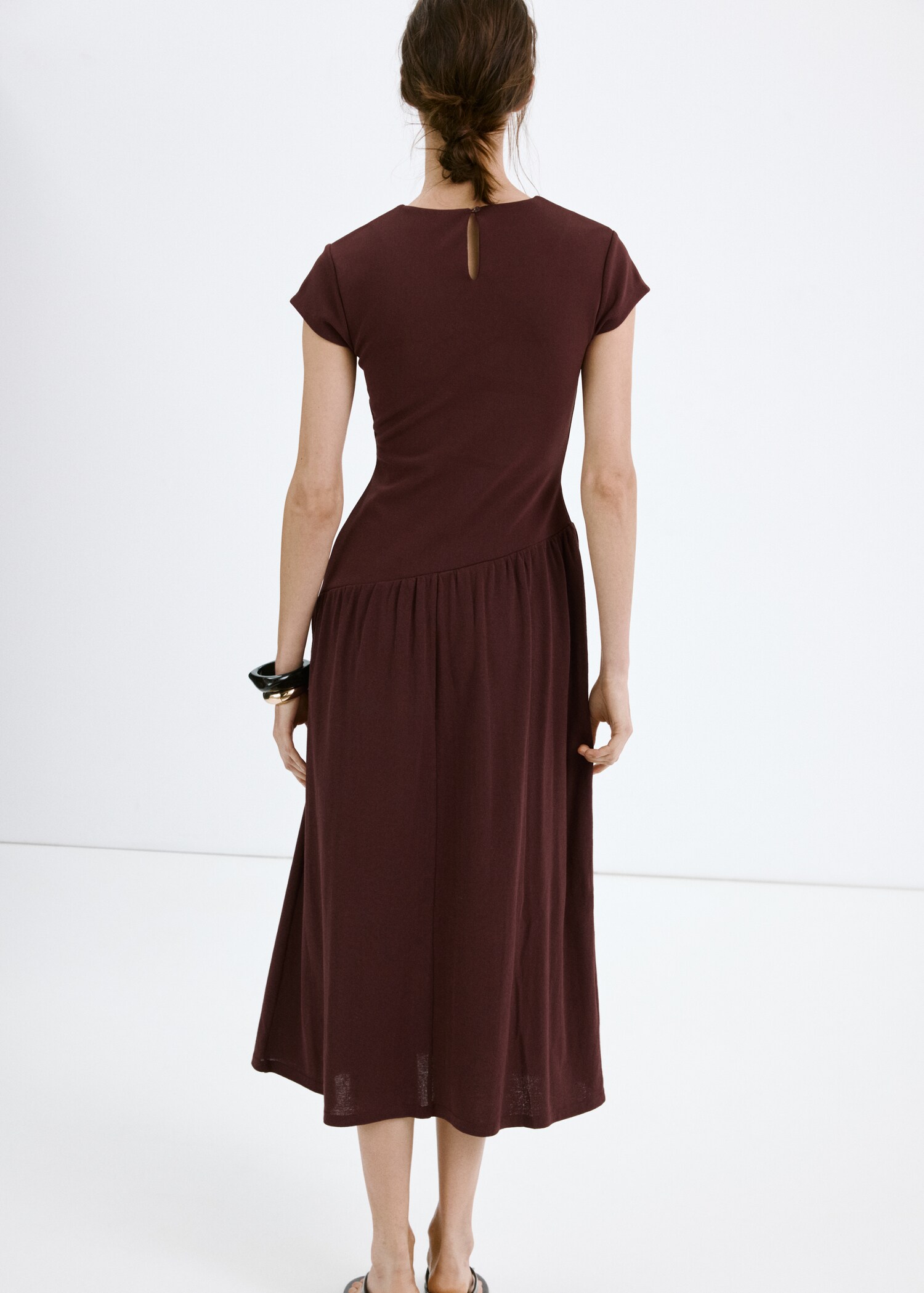 Robe midi asymétrique - Verso de l’article