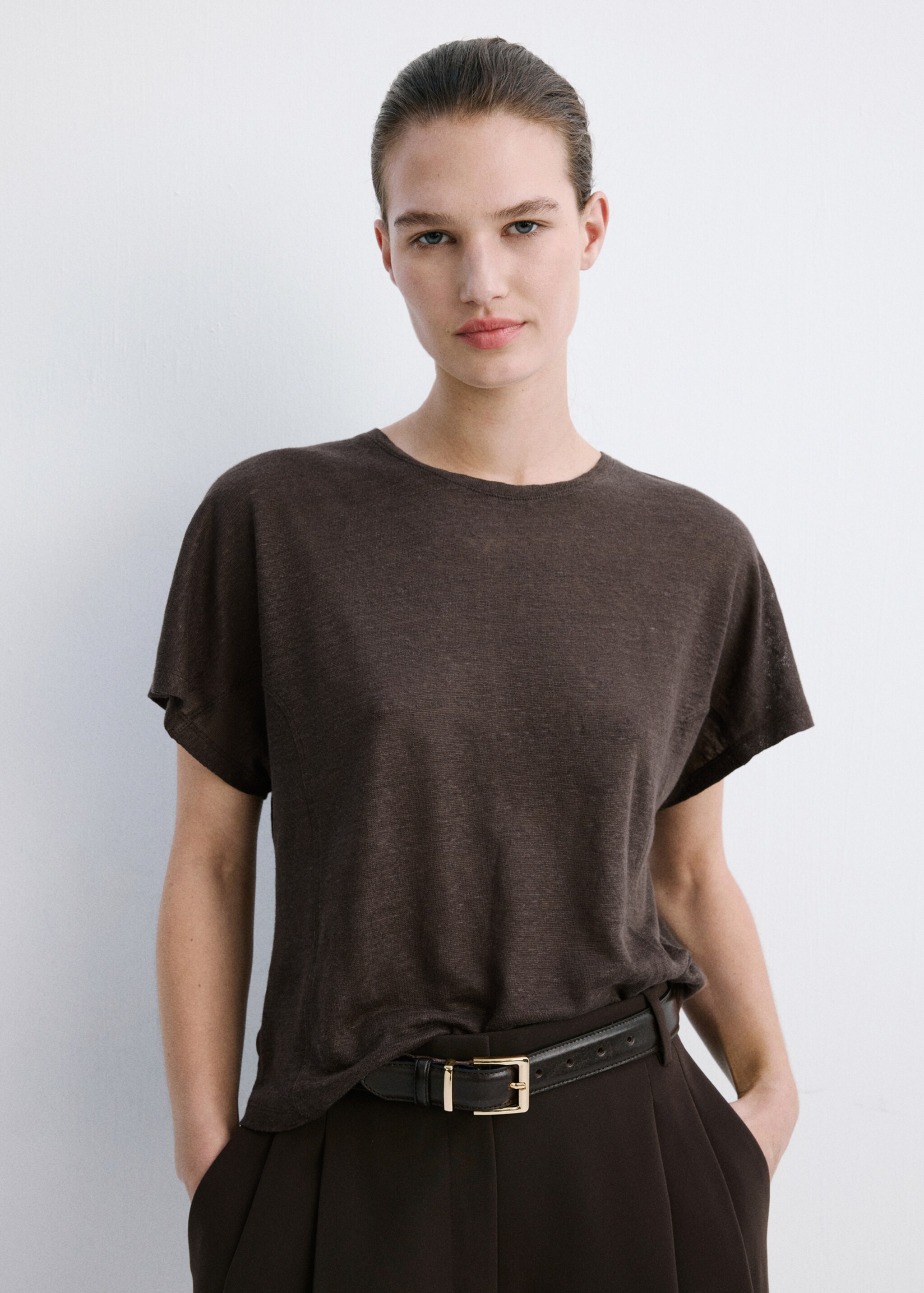Short-sleeved linen t-shirt - Medium plane, Brown. Ref: 27087155-00.