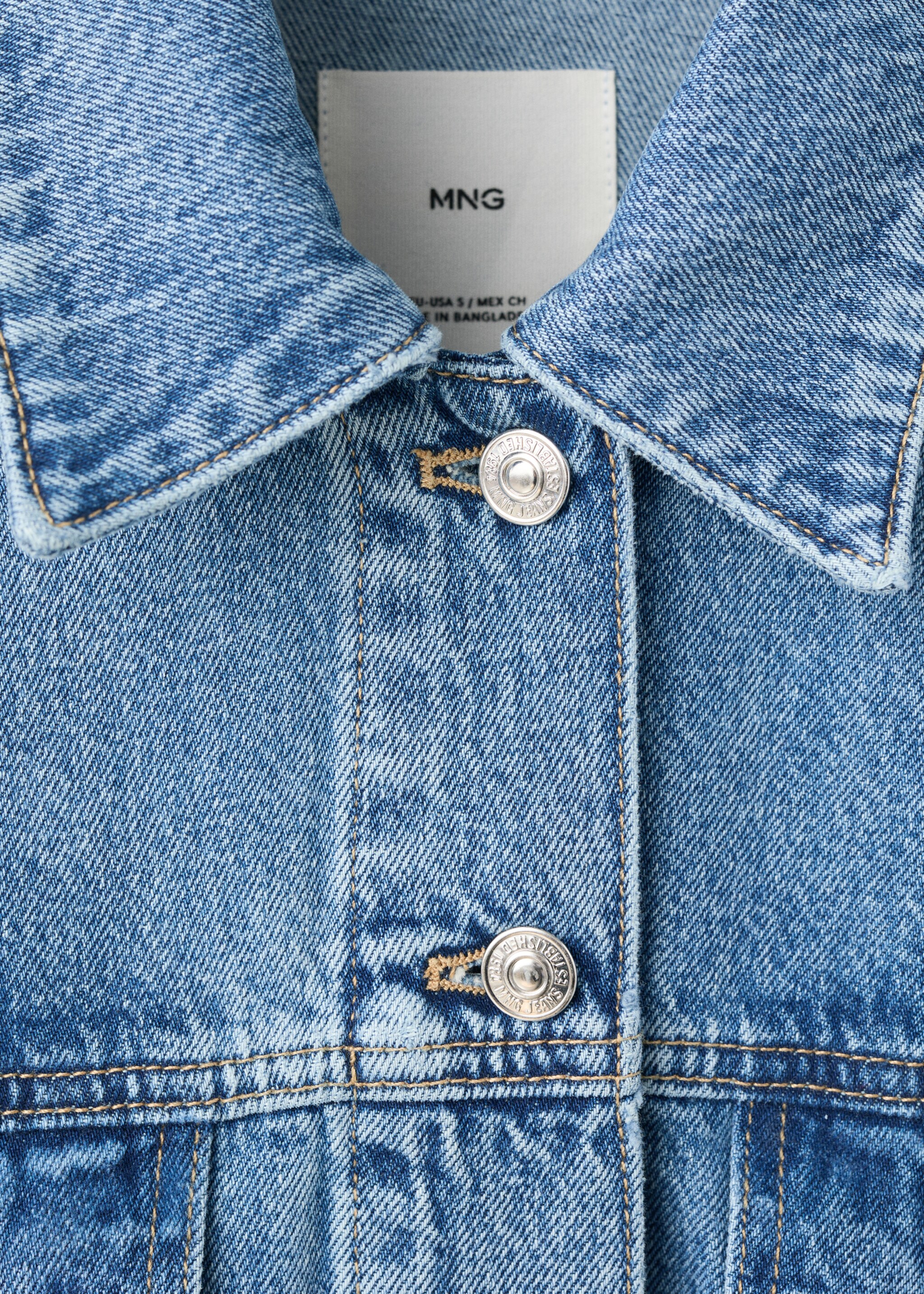Pockets denim jacket - Details of the article 8, Medium Blue. Ref: 27087158-00.