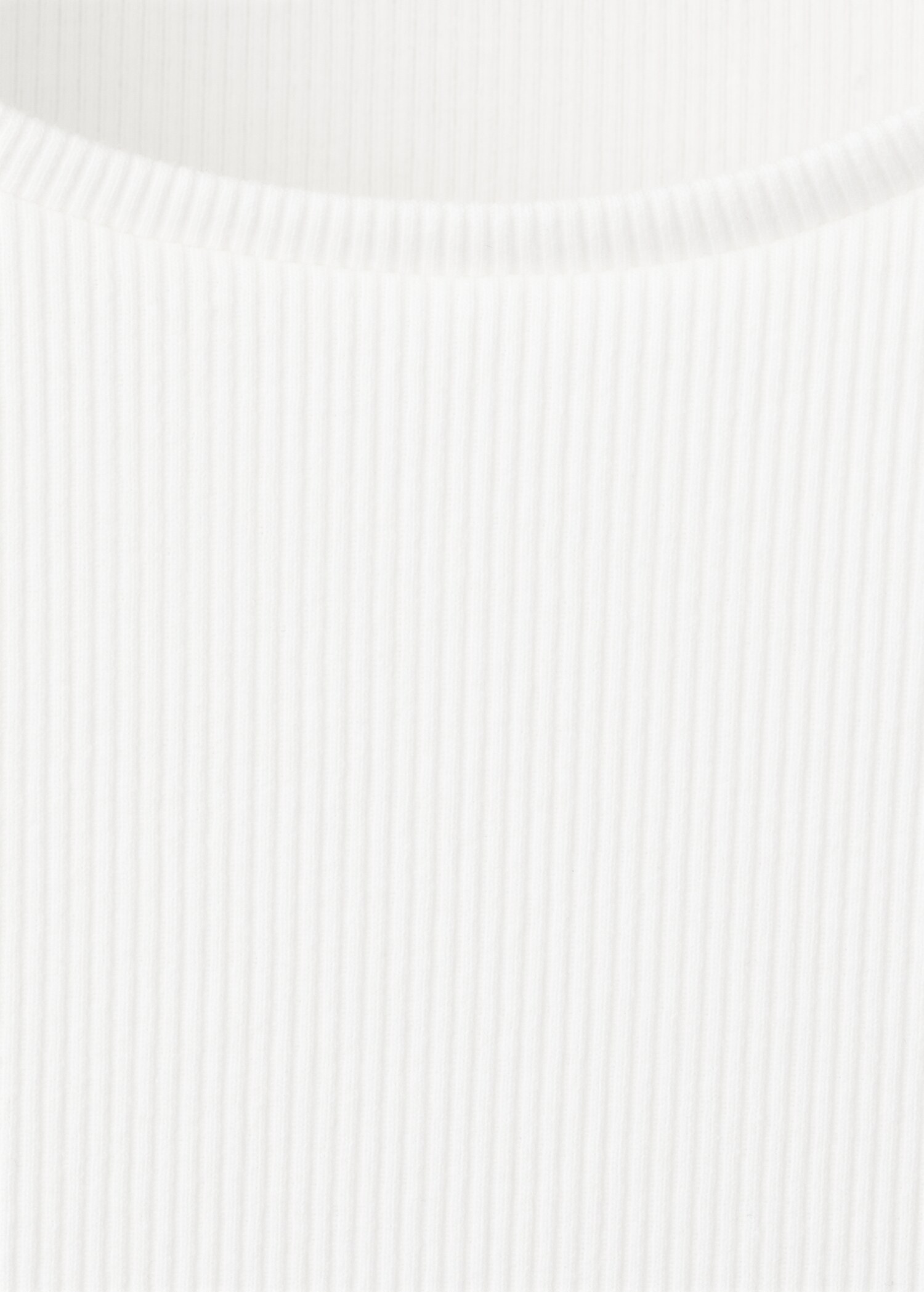 T-shirt met korte mouwen en studs - Detail van het artikel 0