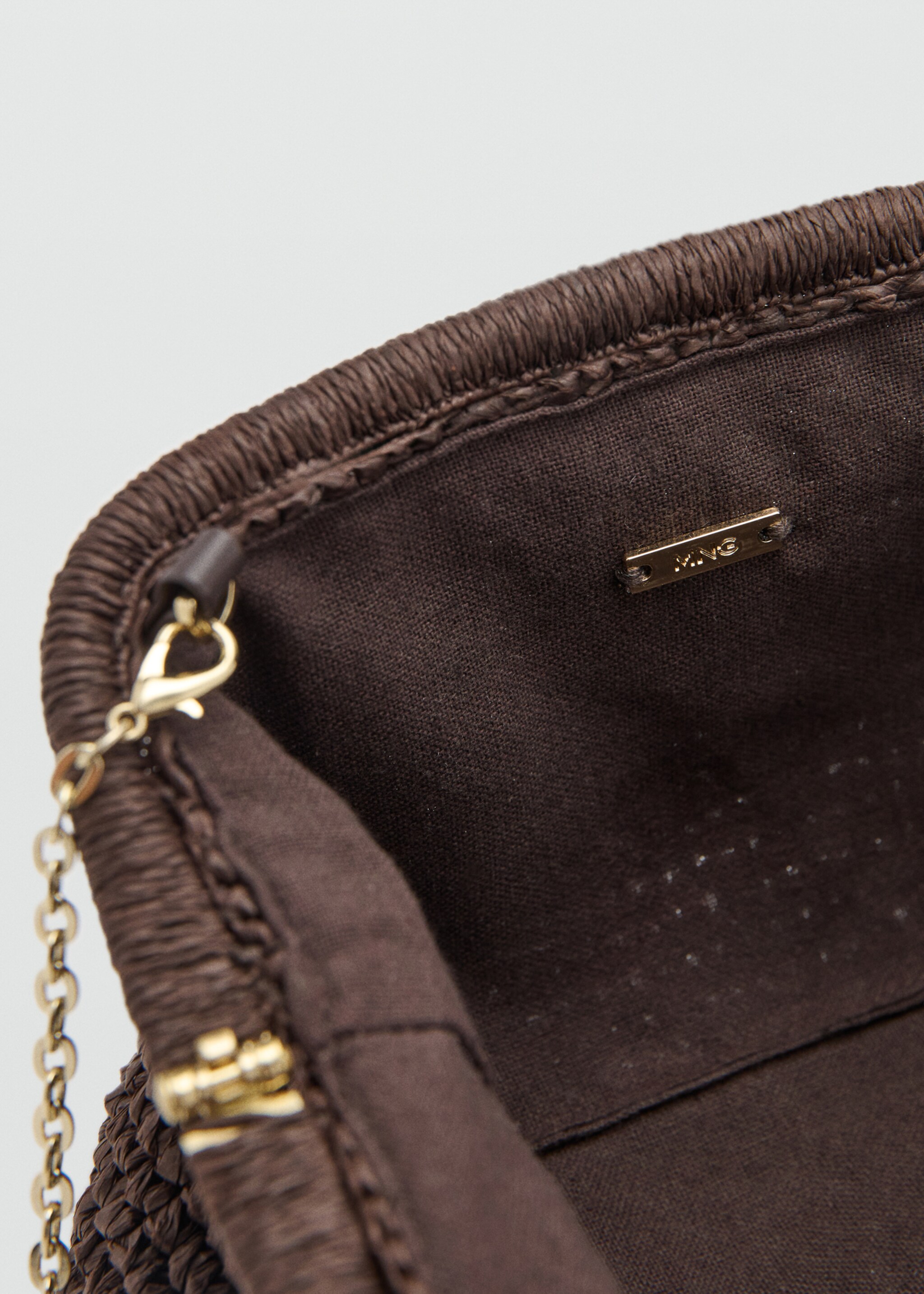 Natural fiber clutch bag - Details of the article 2, Chocolate. Ref: 27087775-00.