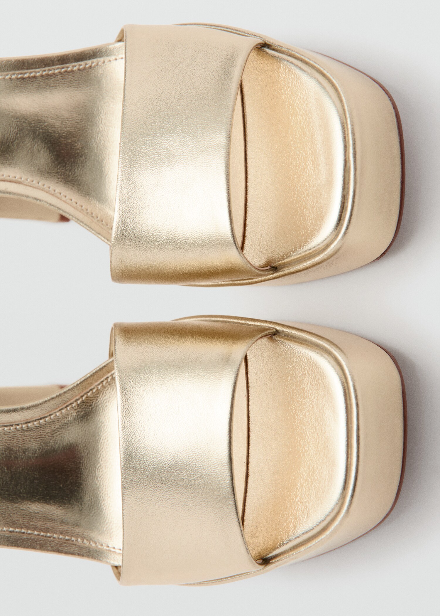 Metallic-effect heeled sandals - Details of the article 2