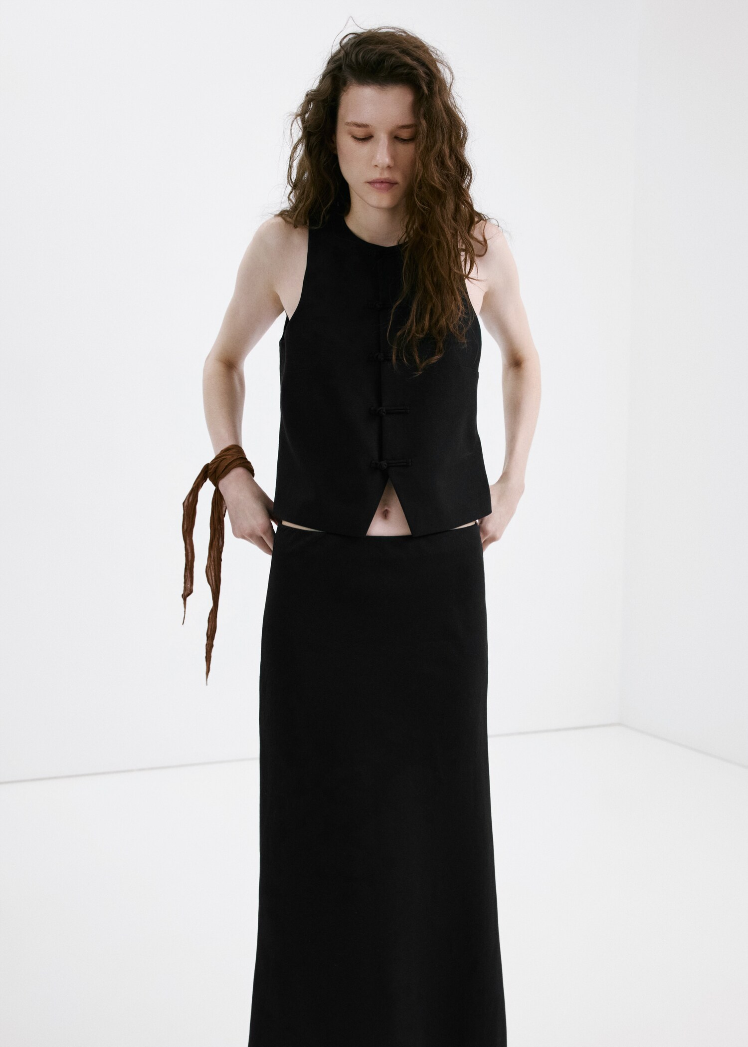 Linen-blend straight skirt - Details of the article 1