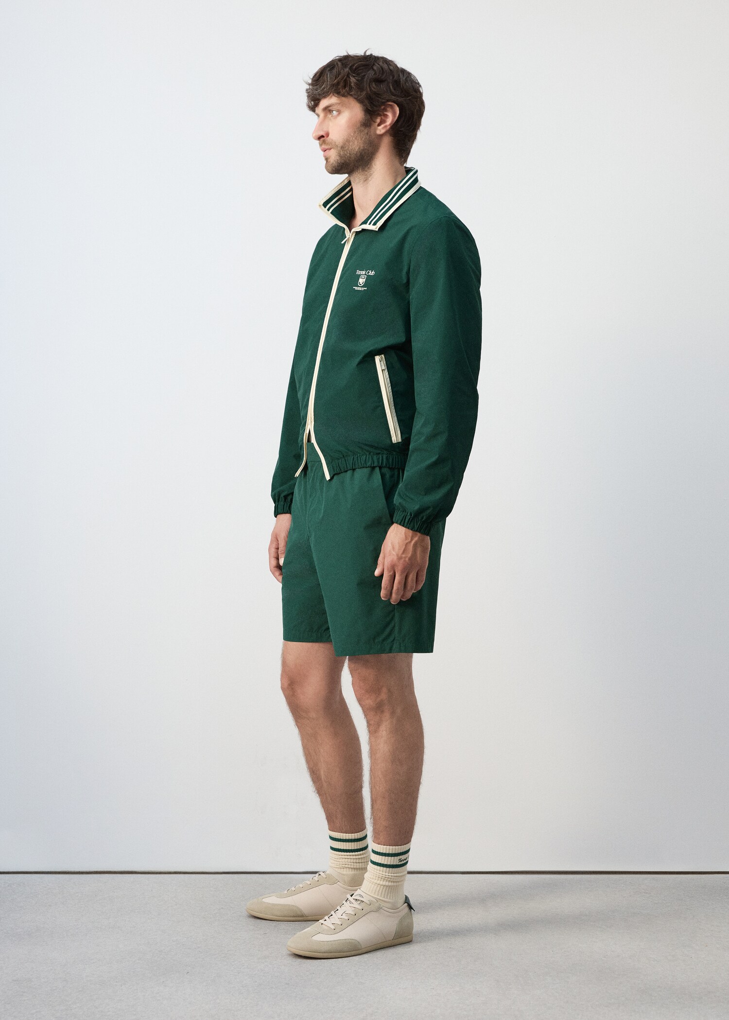 Regular-Fit-Bermudas mit Stickereien - Detail des Artikels 2