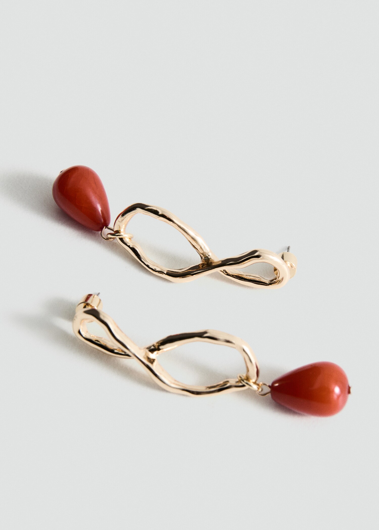 أقراط متدلية مطرزة بخرز - رؤية وسط