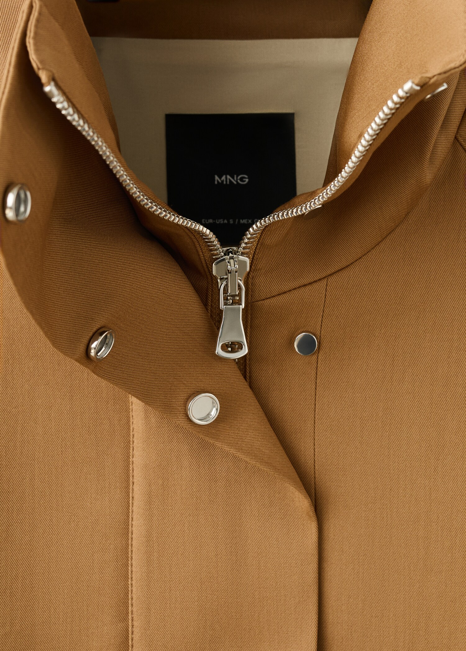 Oversized parka with funnel neck - Details of the article 8