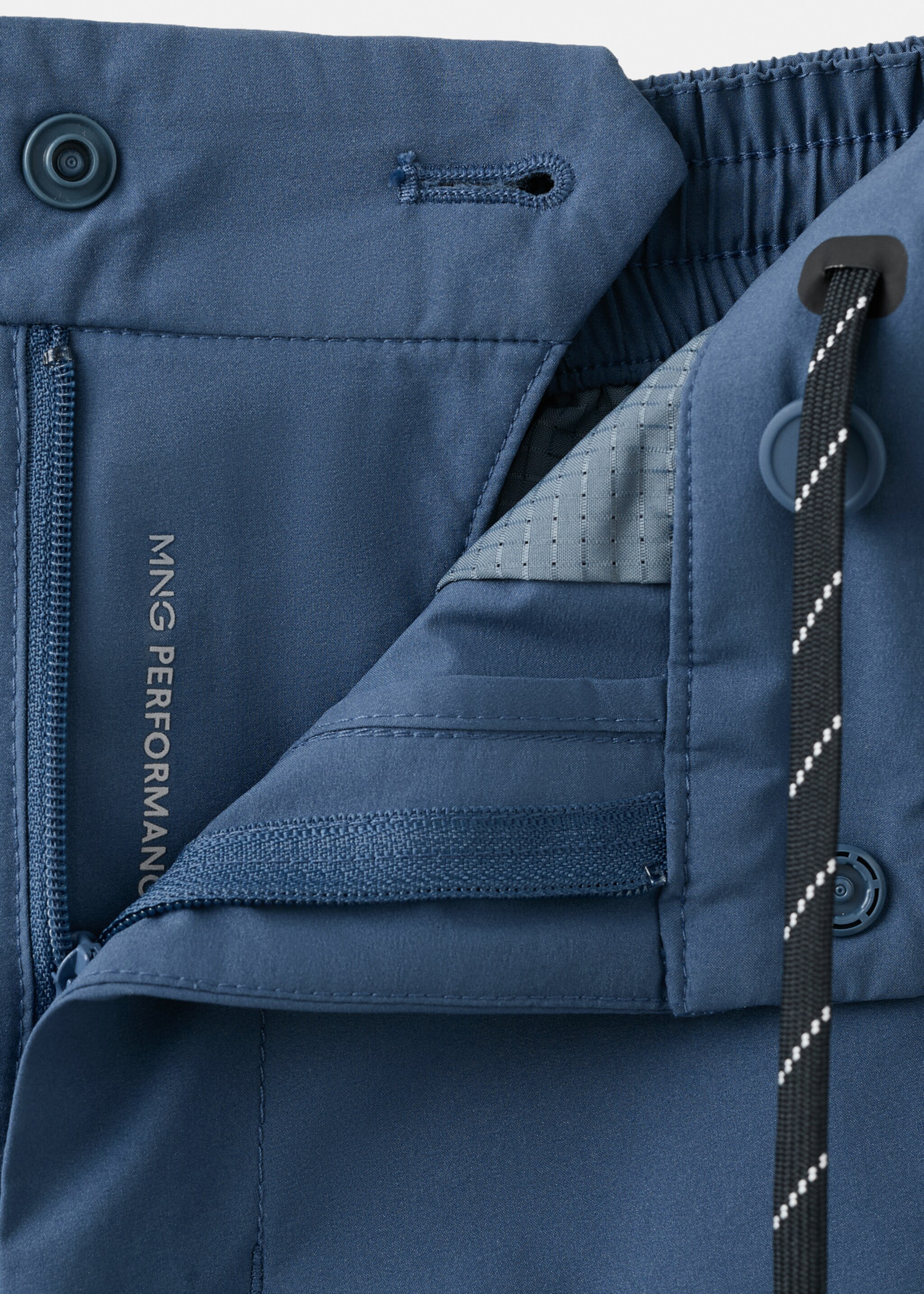 Bermuda shorts russ - Details of the article 8, Vibrant blue. Ref: 27087893-00.