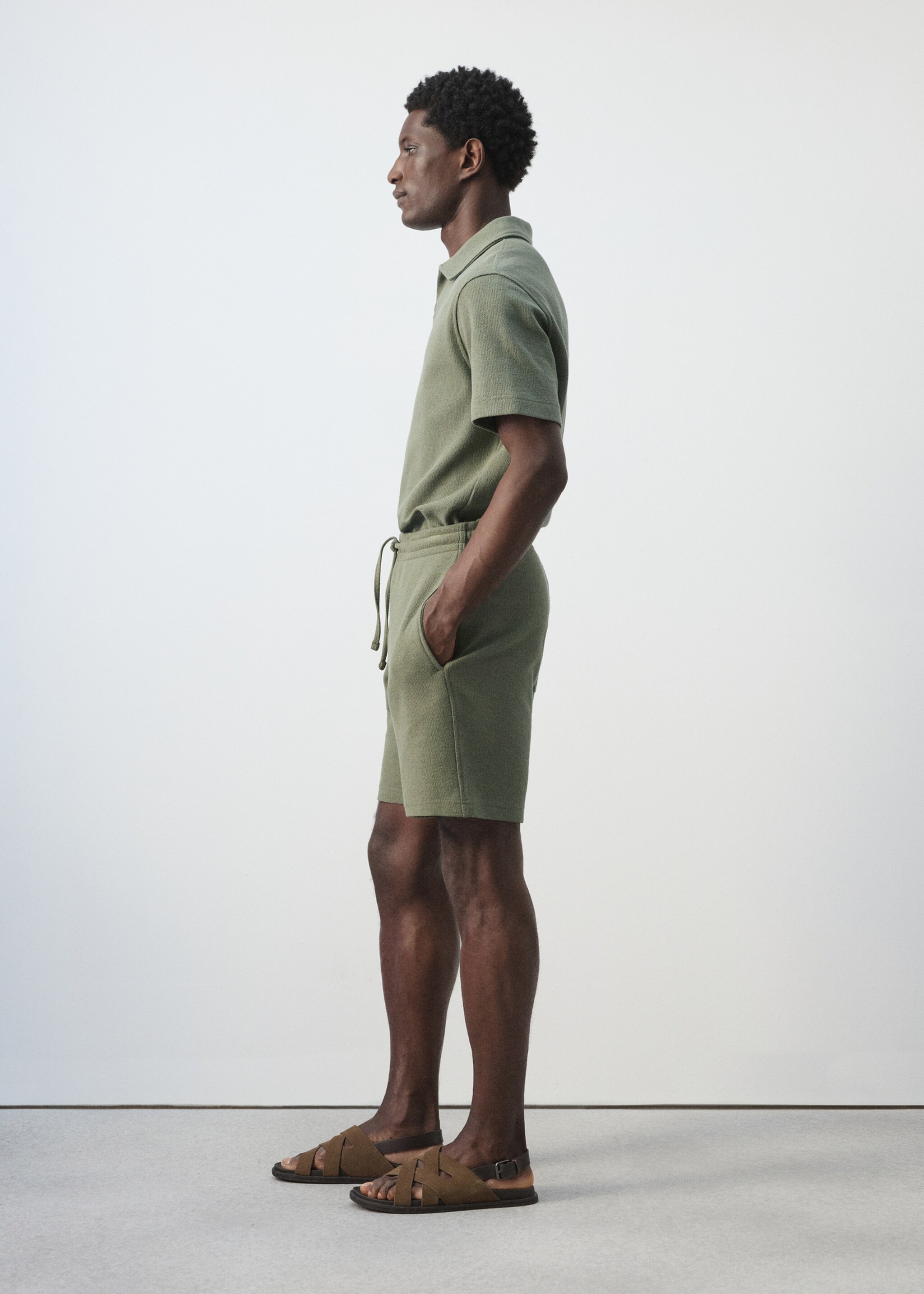 Pantalons curts xavis - Detall de l'article 2, Verd bosc. Ref: 27087896-00.