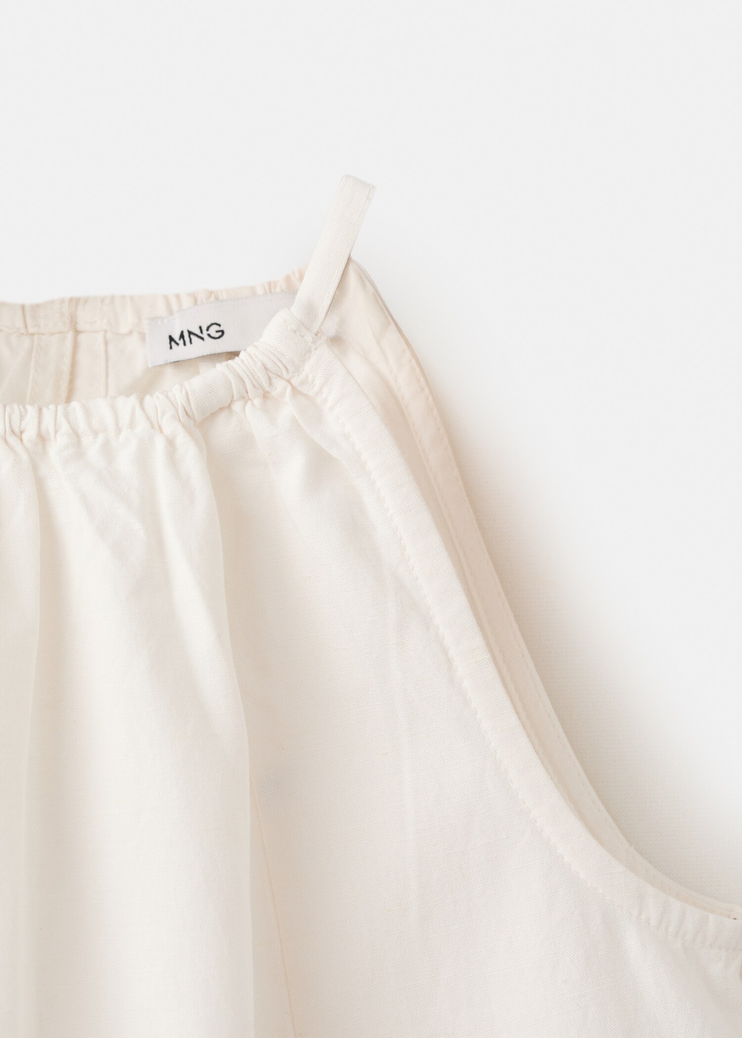 Flowy blouse - Details of the article 8