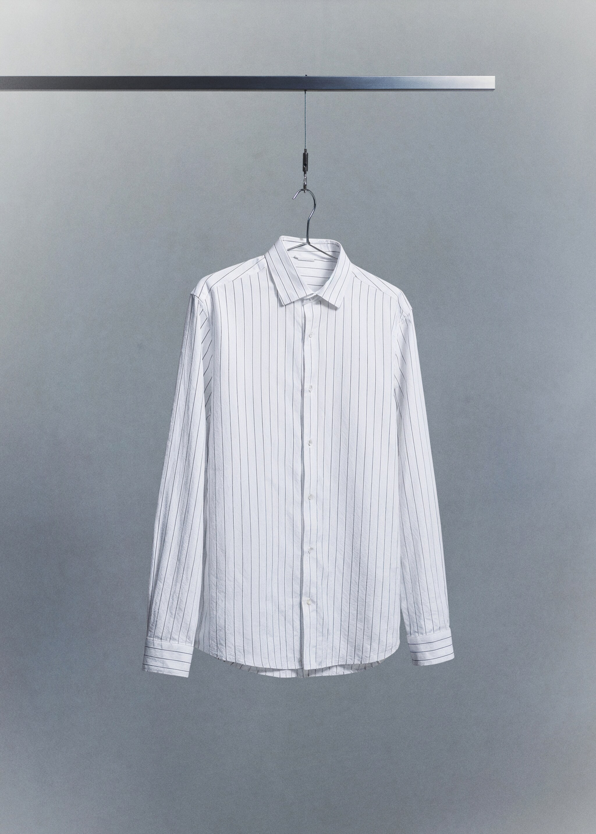 Chemise rayures tennis effet froissé - Détail de l'article 9, Blanc. Ref: 27087910-00.